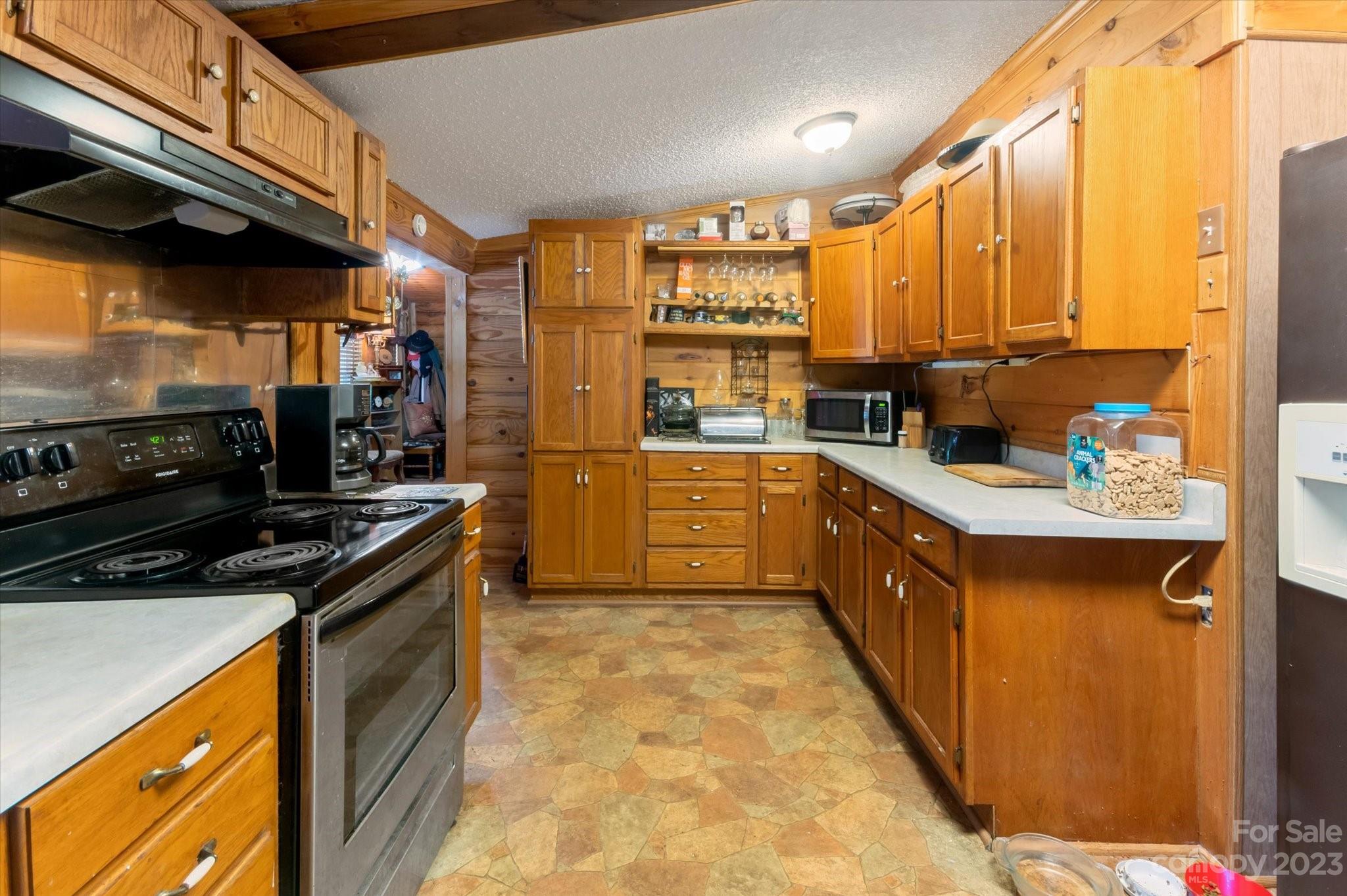 Mountain Shadows - Residential