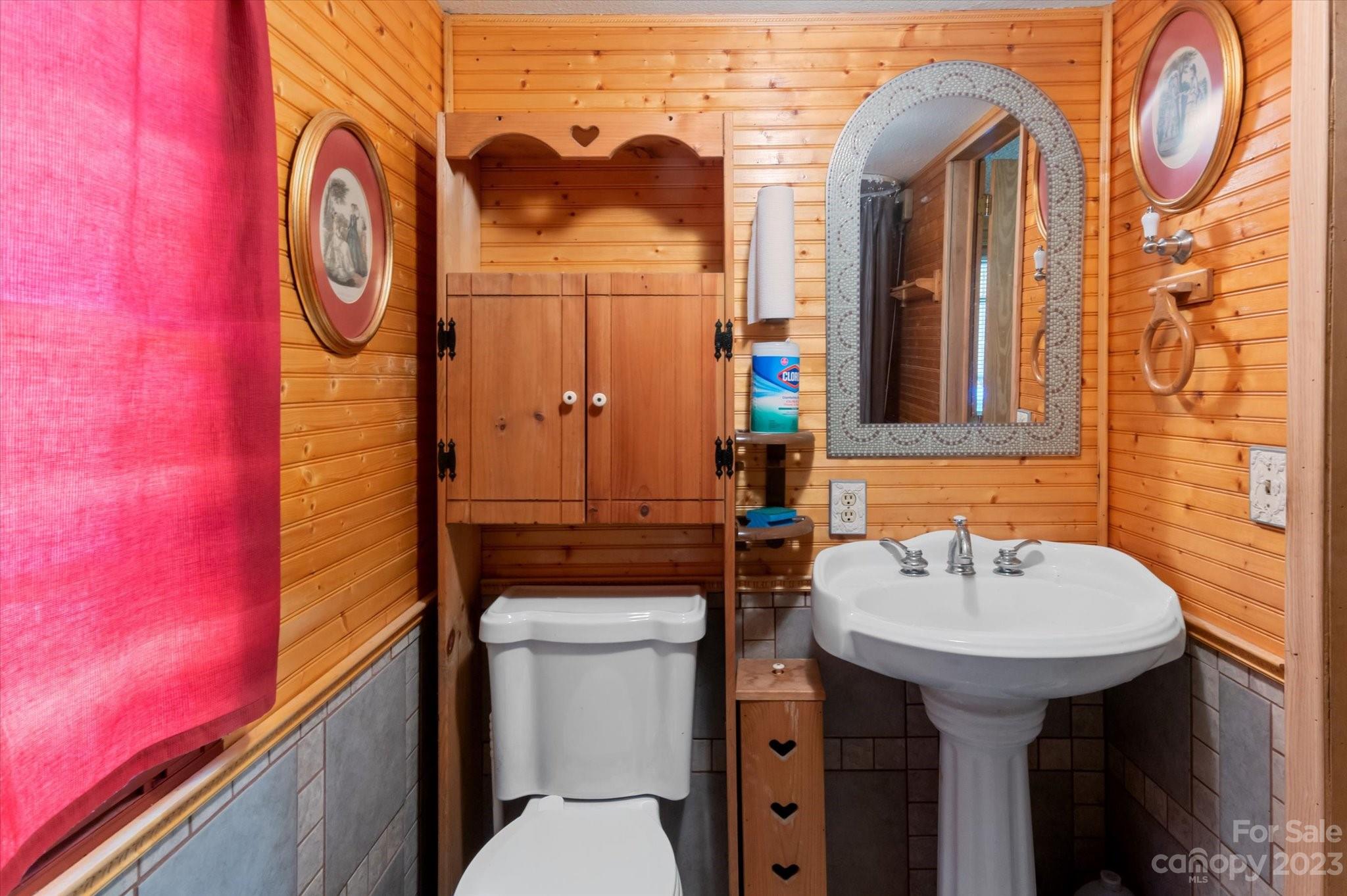 Mountain Shadows - Residential