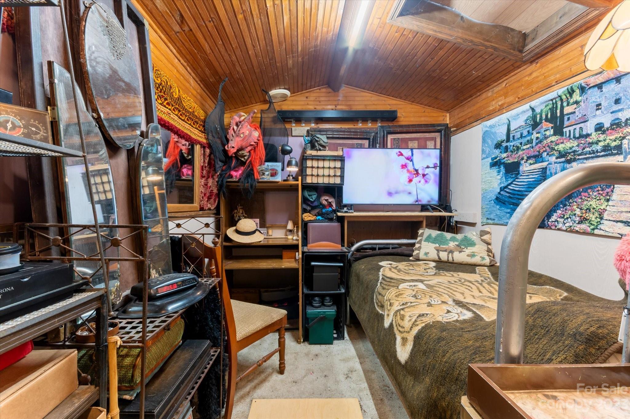 Mountain Shadows - Residential