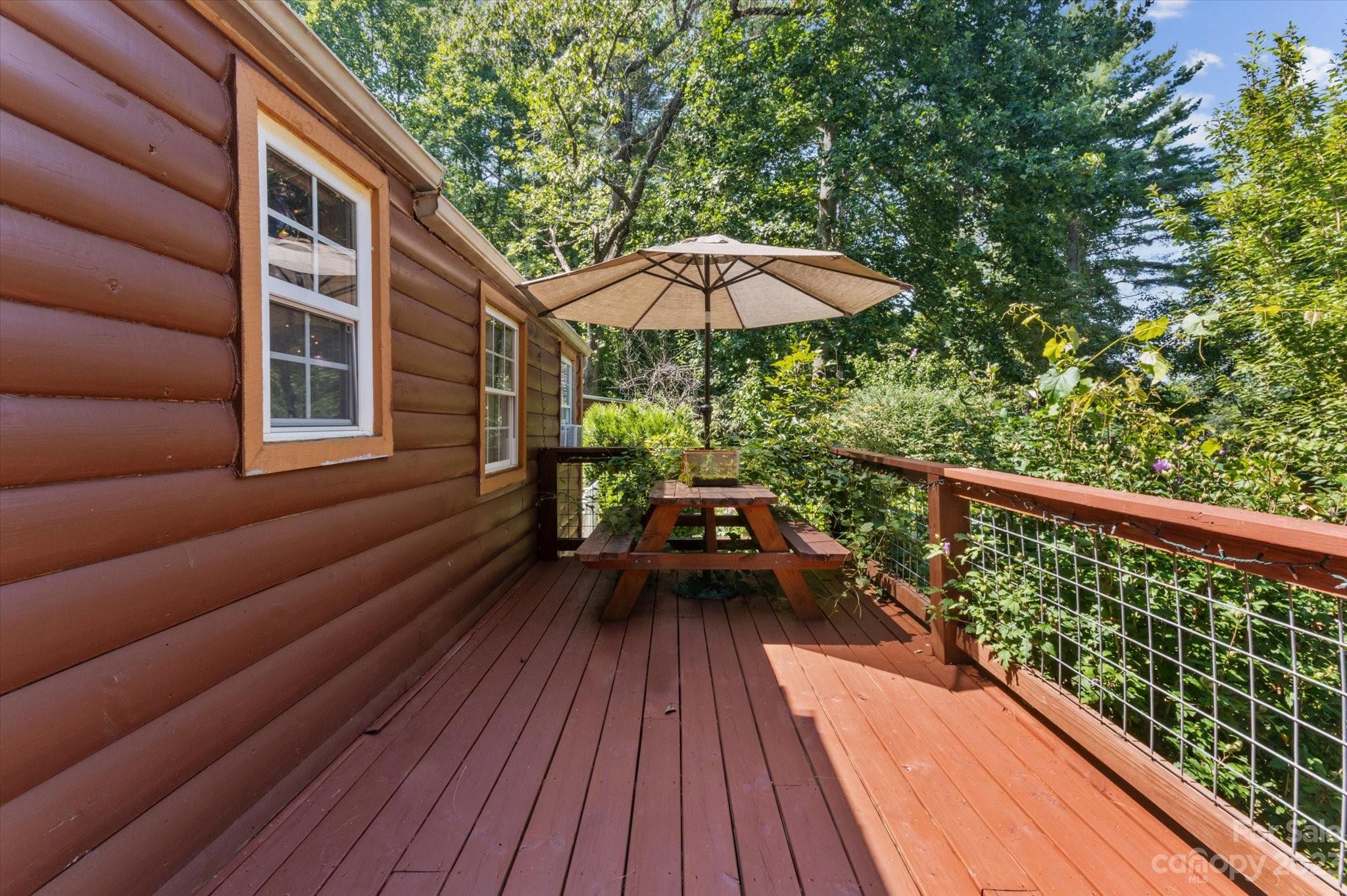 Mountain Shadows - Residential