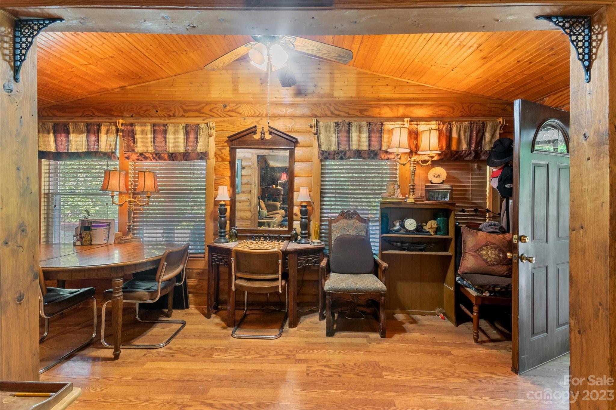 Mountain Shadows - Residential