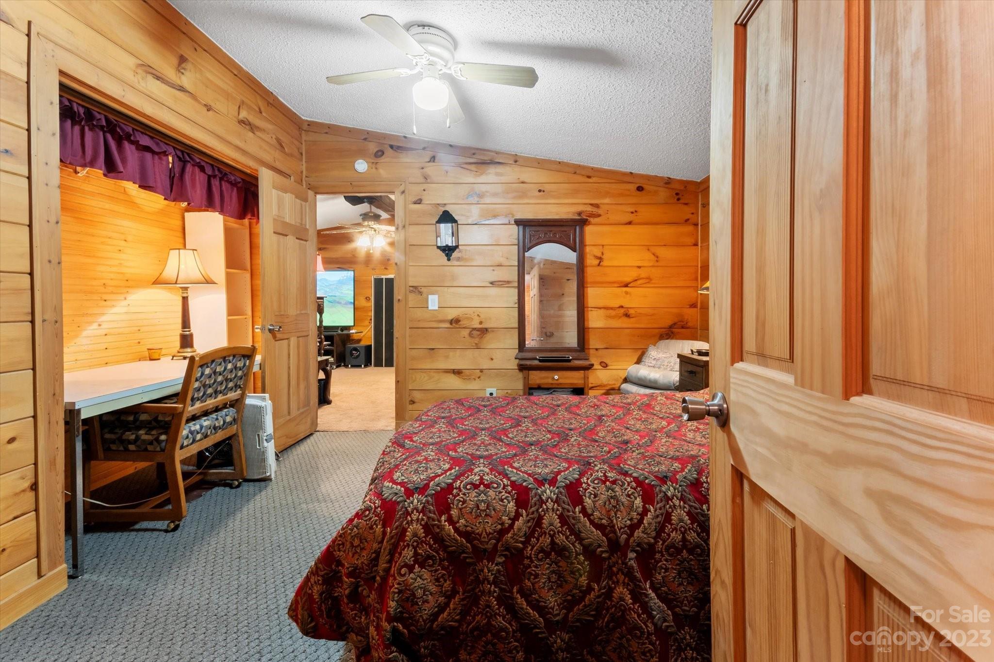 Mountain Shadows - Residential