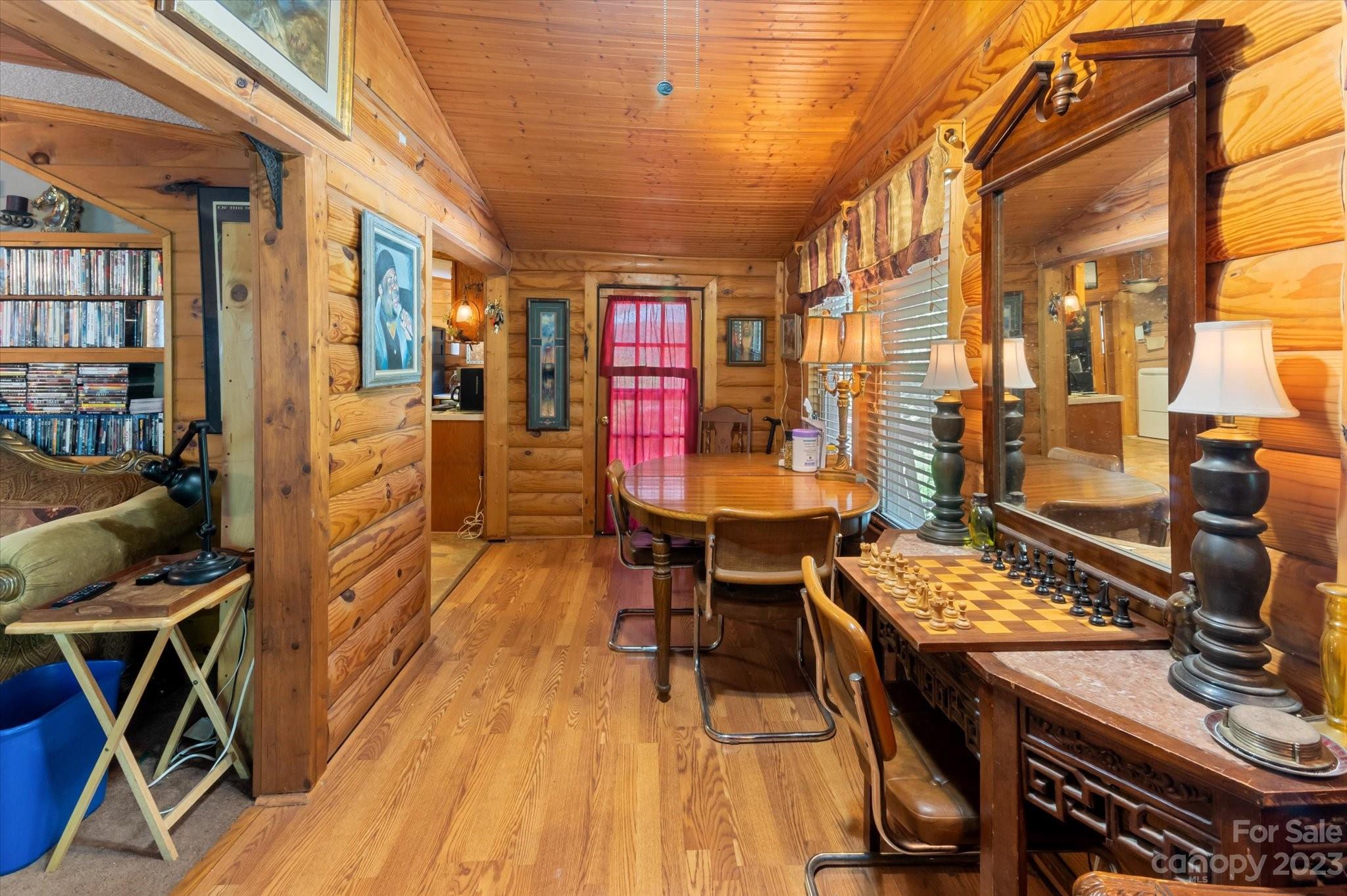 Mountain Shadows - Residential