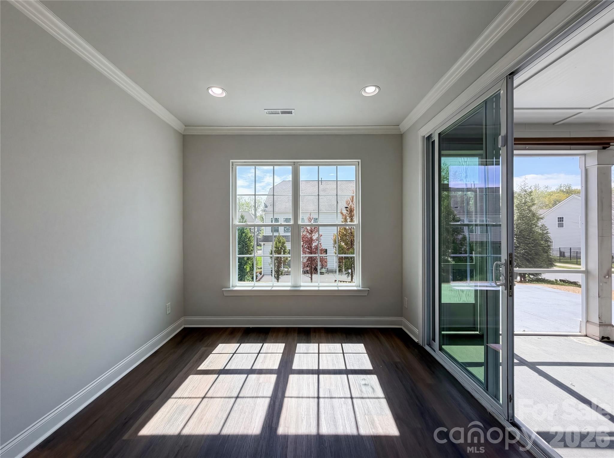 Oakland Pointe - Residential