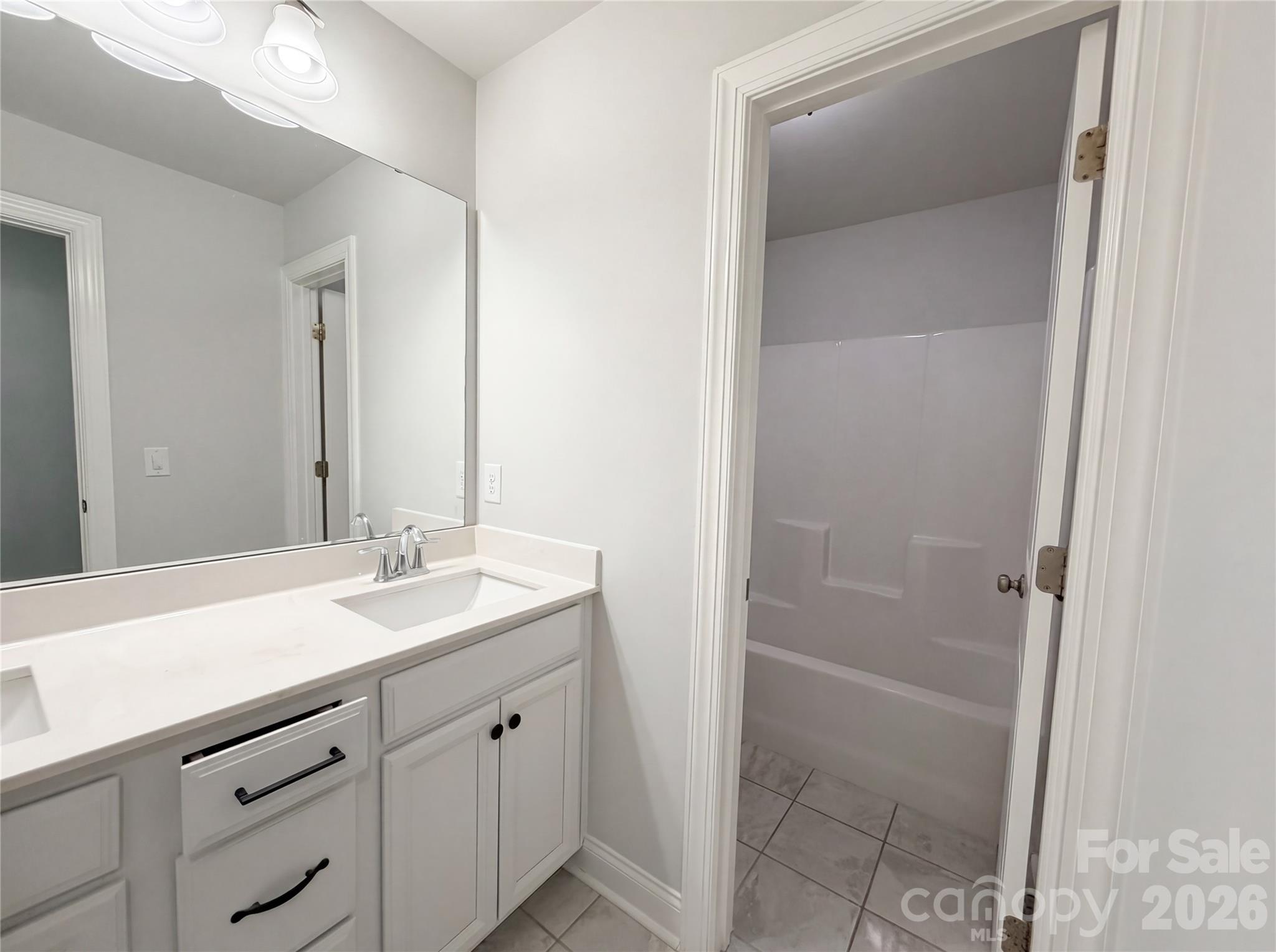 Oakland Pointe - Residential