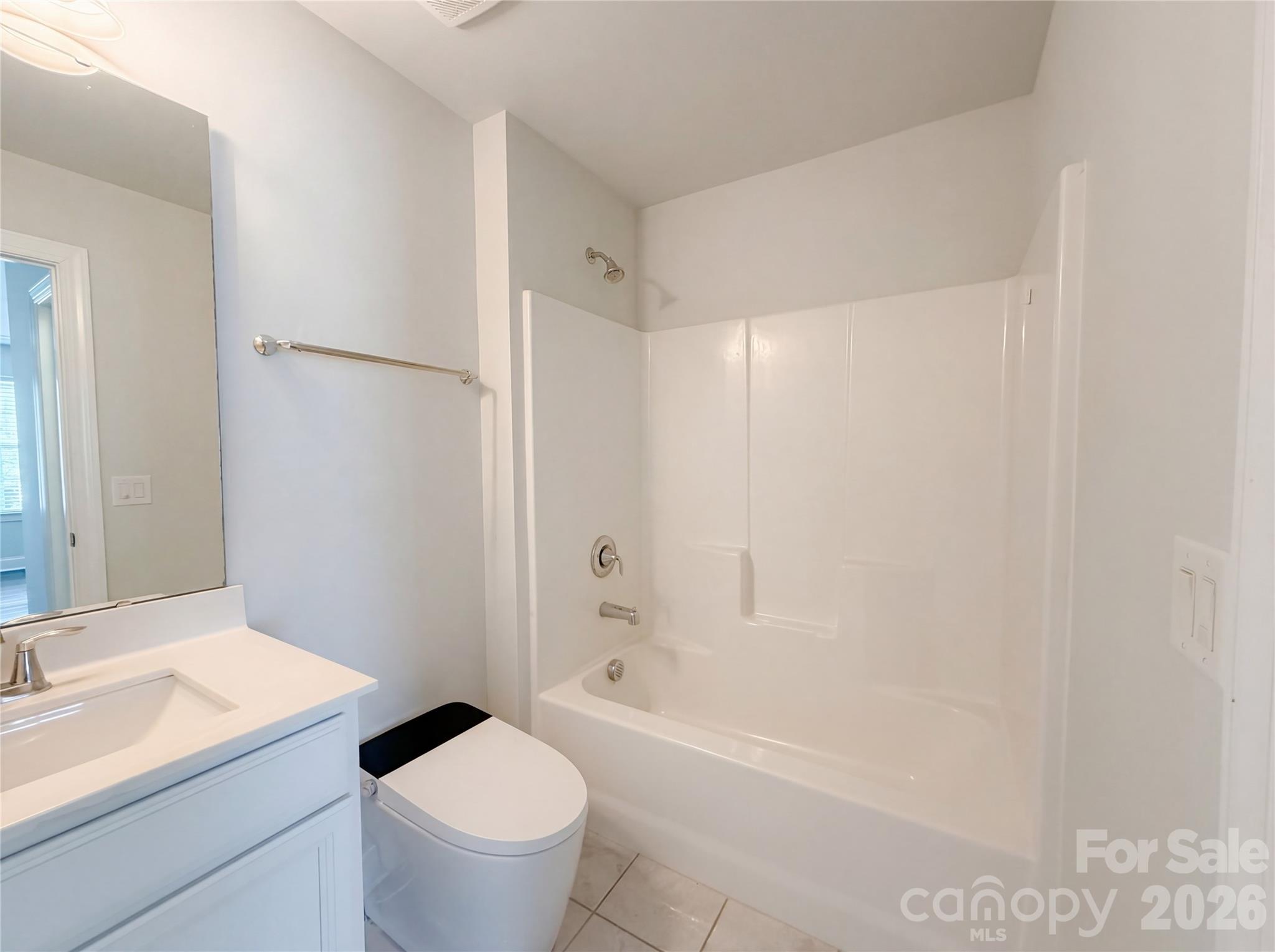 Oakland Pointe - Residential