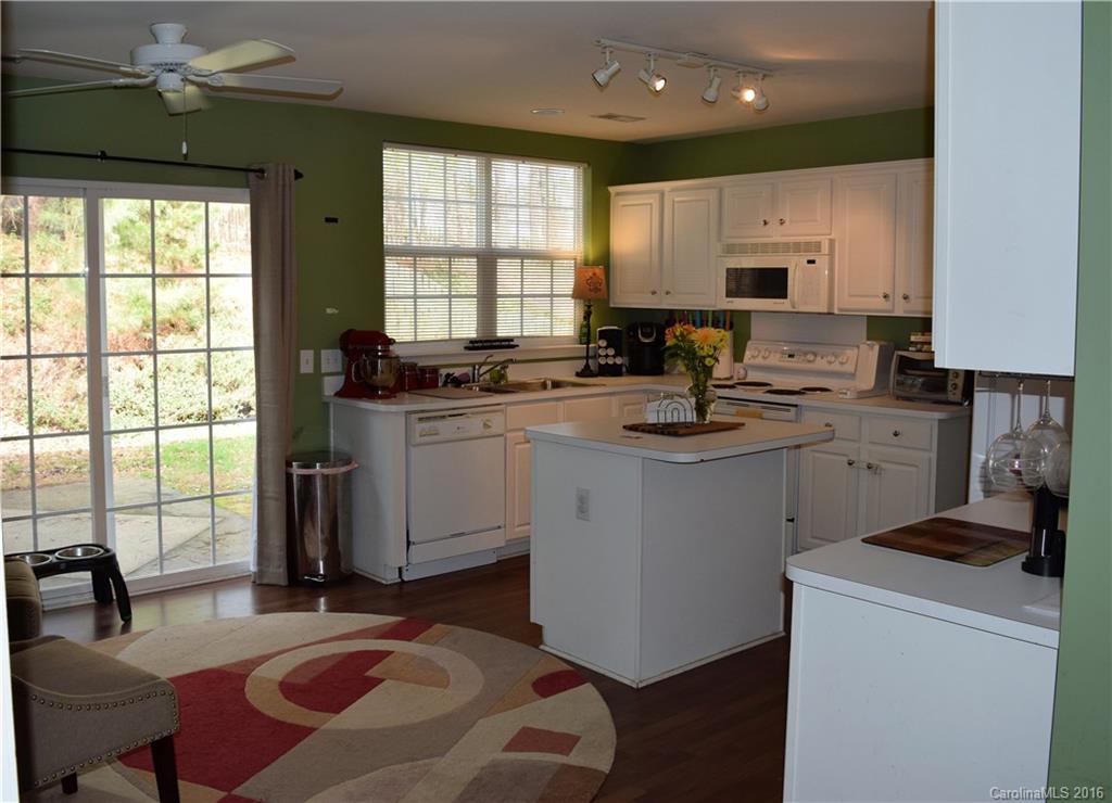 Victoria Bay - Residential