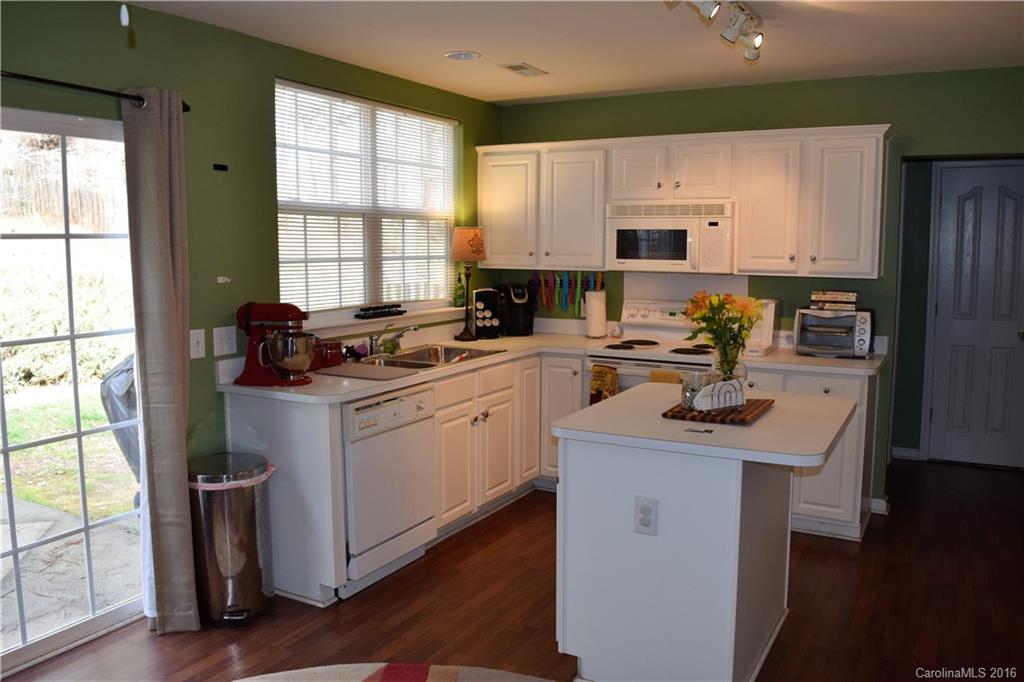 Victoria Bay - Residential