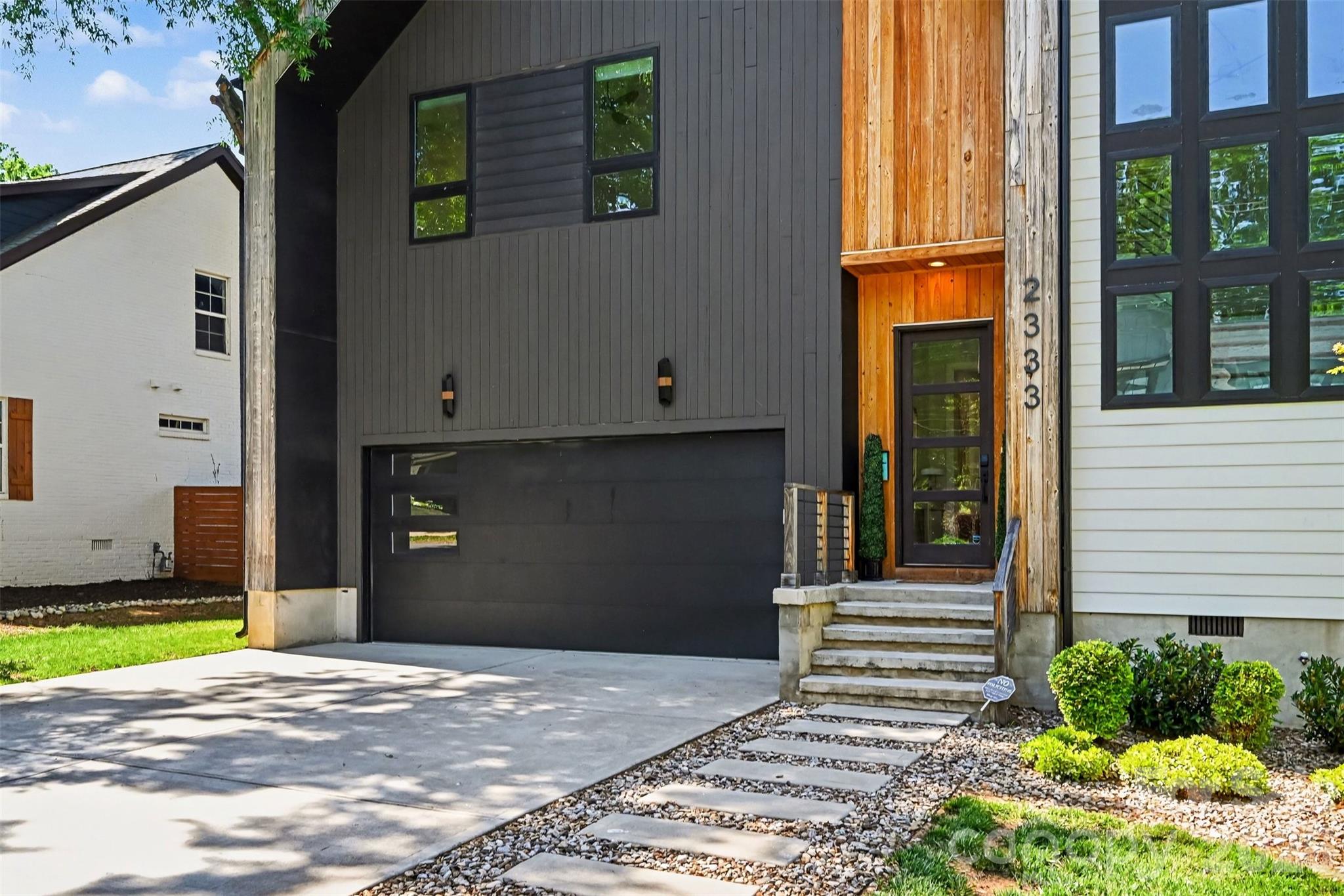 Villa Heights - Residential