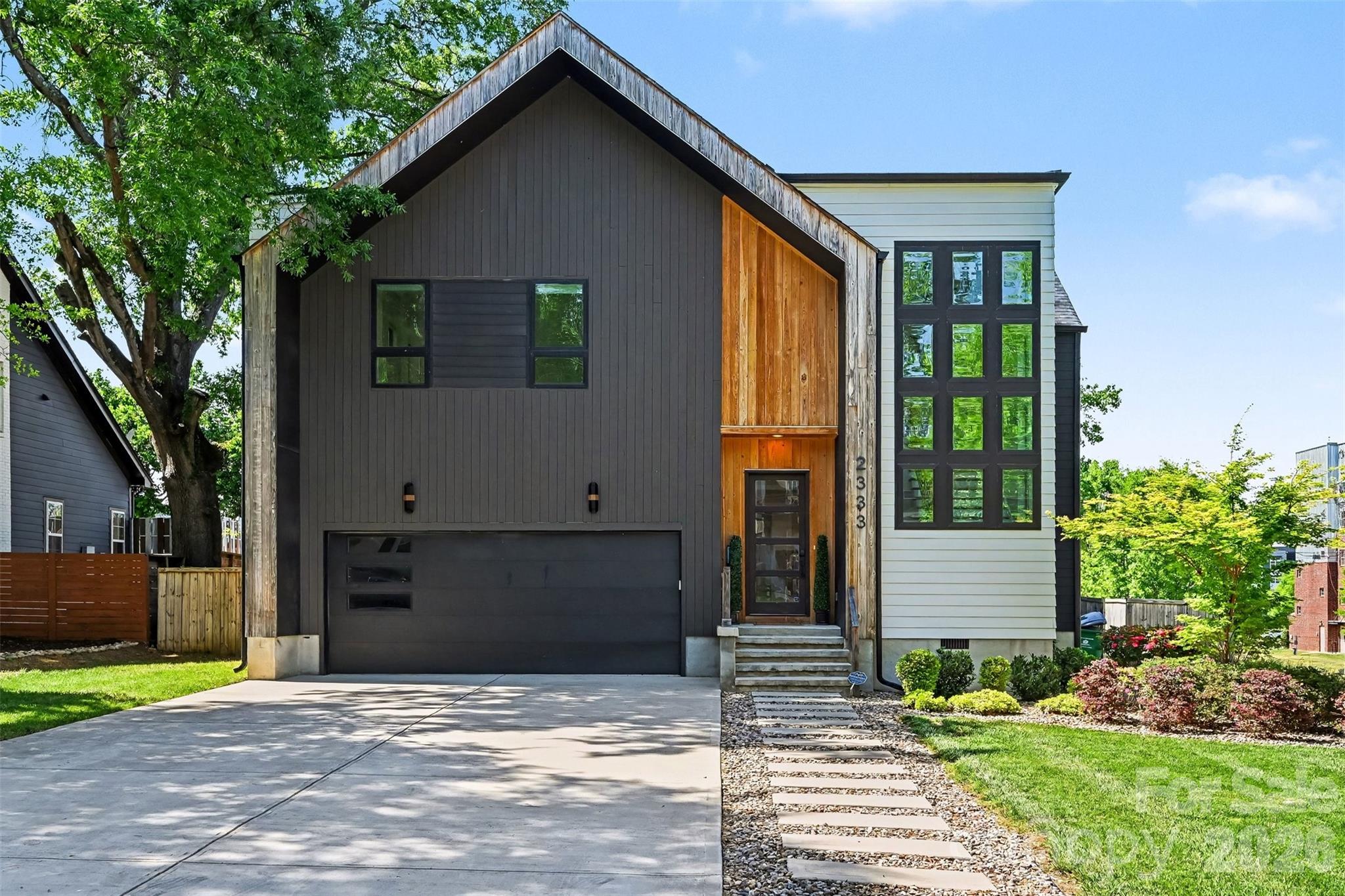 Villa Heights - Residential