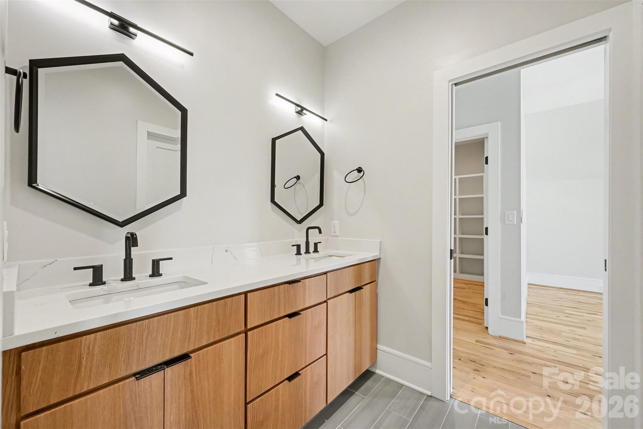 Villa Heights - Residential