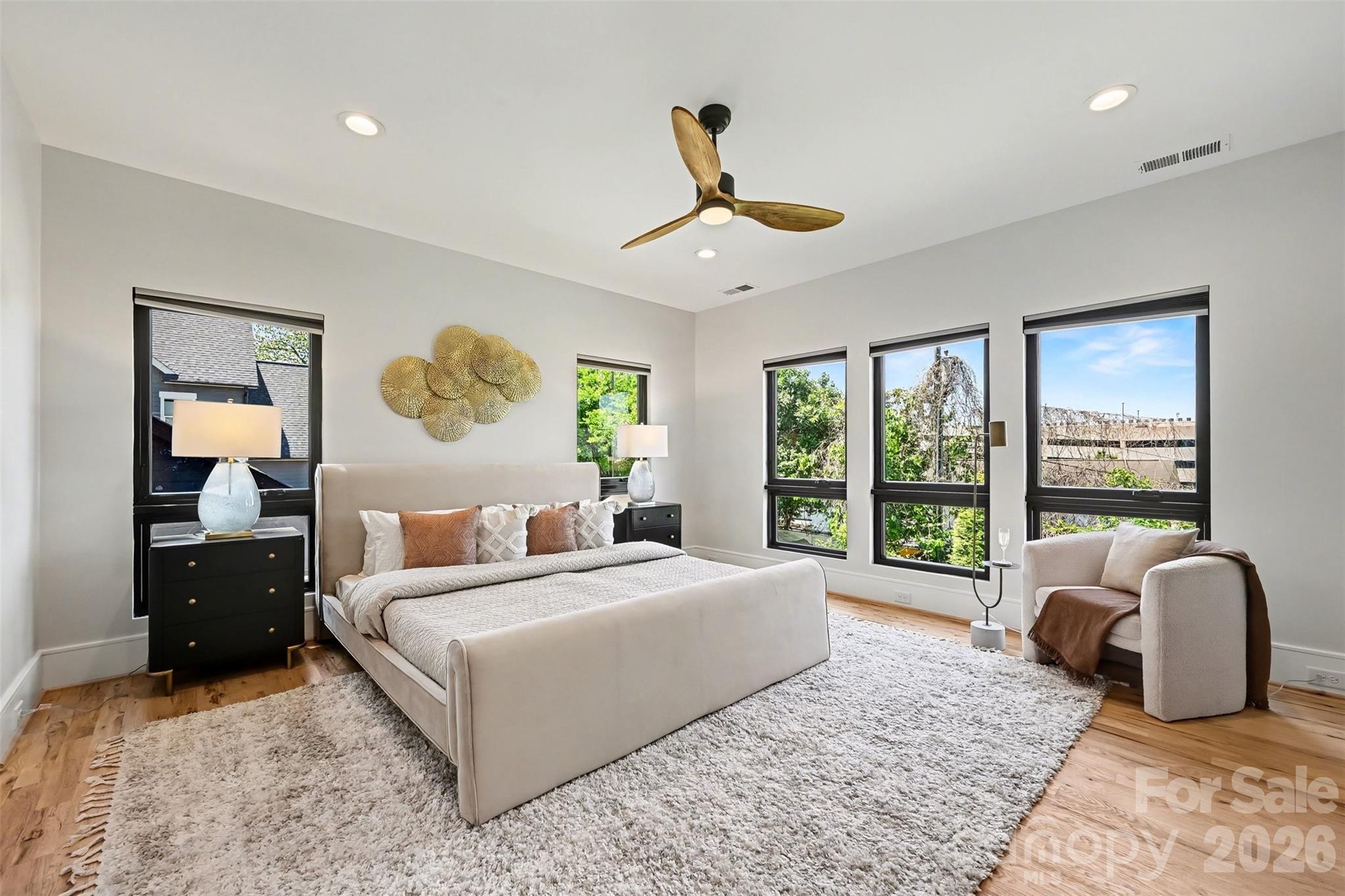 Villa Heights - Residential