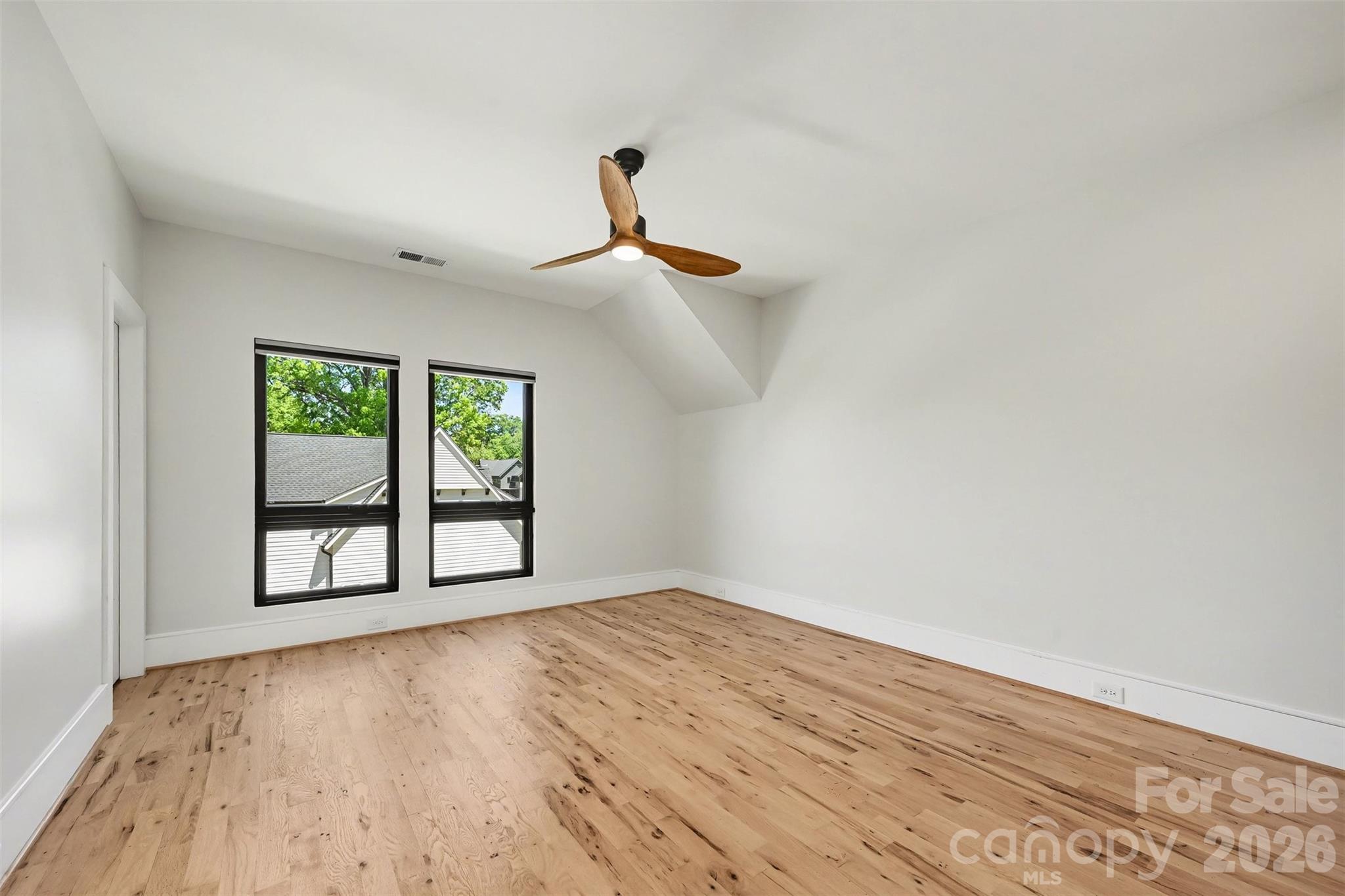 Villa Heights - Residential