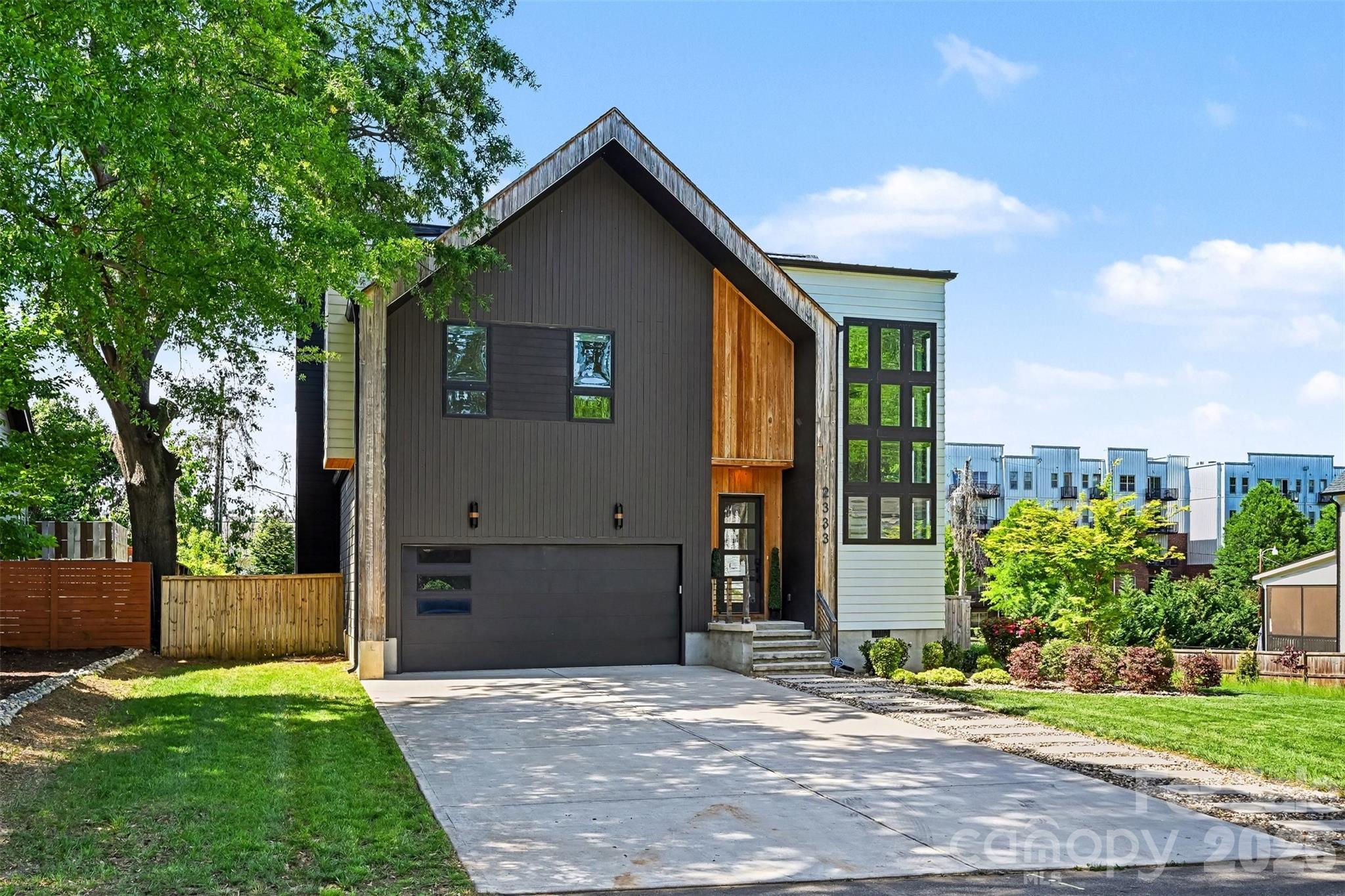 Villa Heights - Residential