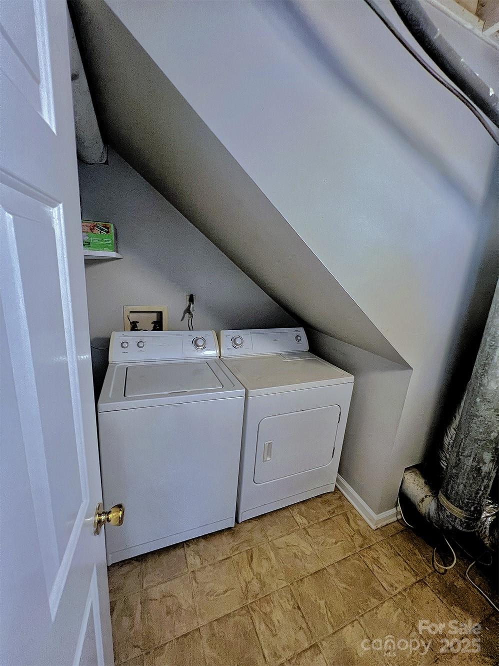 Settlers Landing - Residential