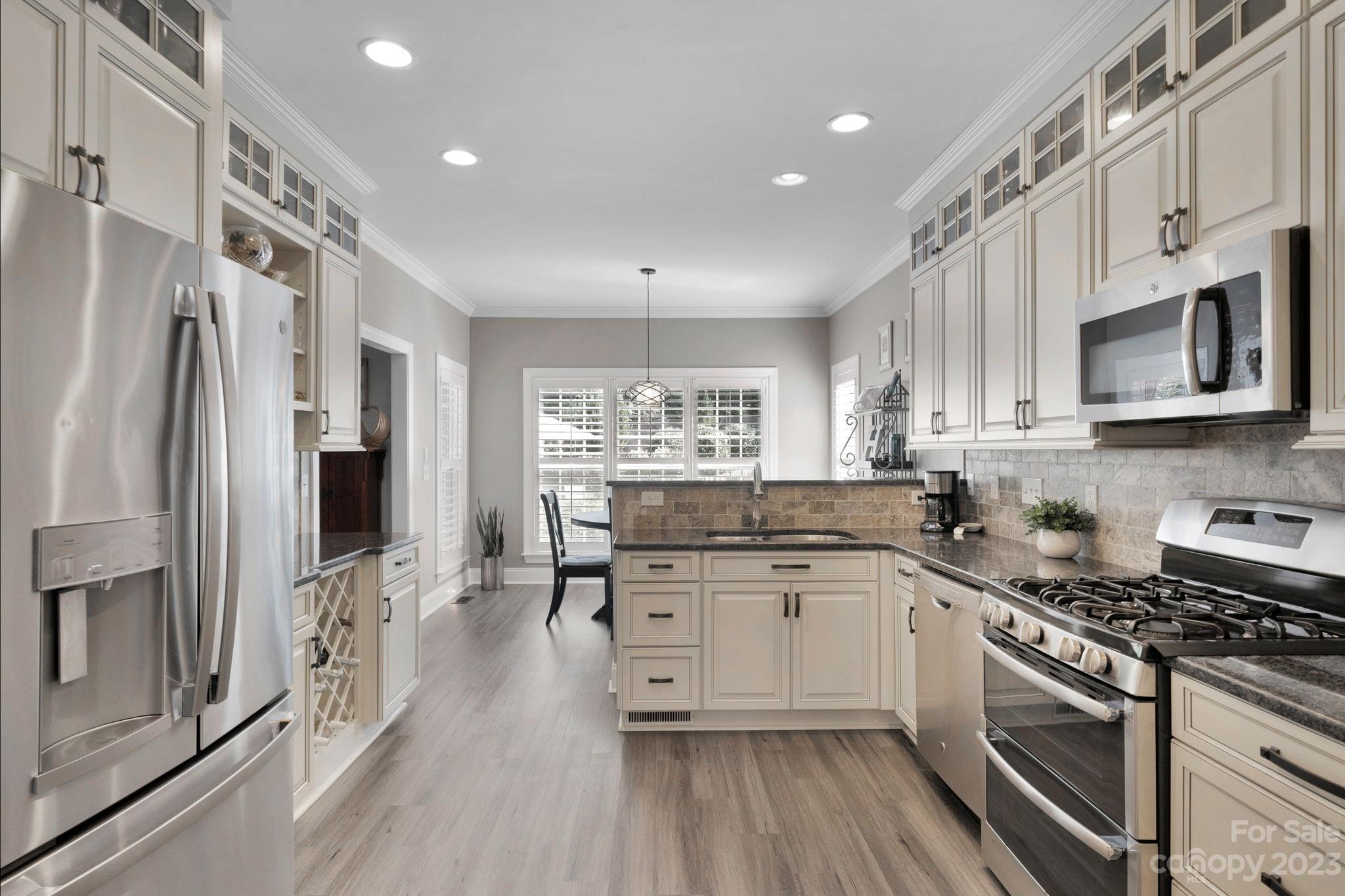 Stoney Creek - Residential