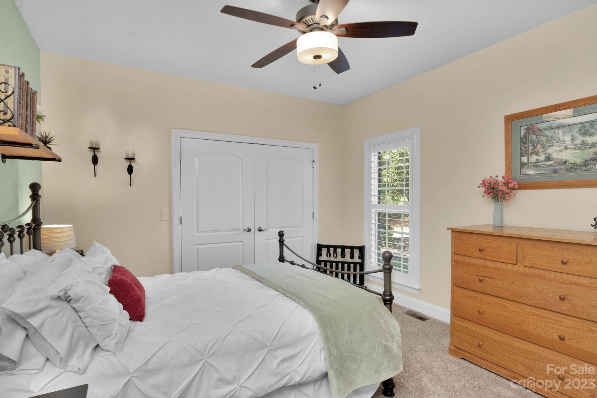 Stoney Creek - Residential