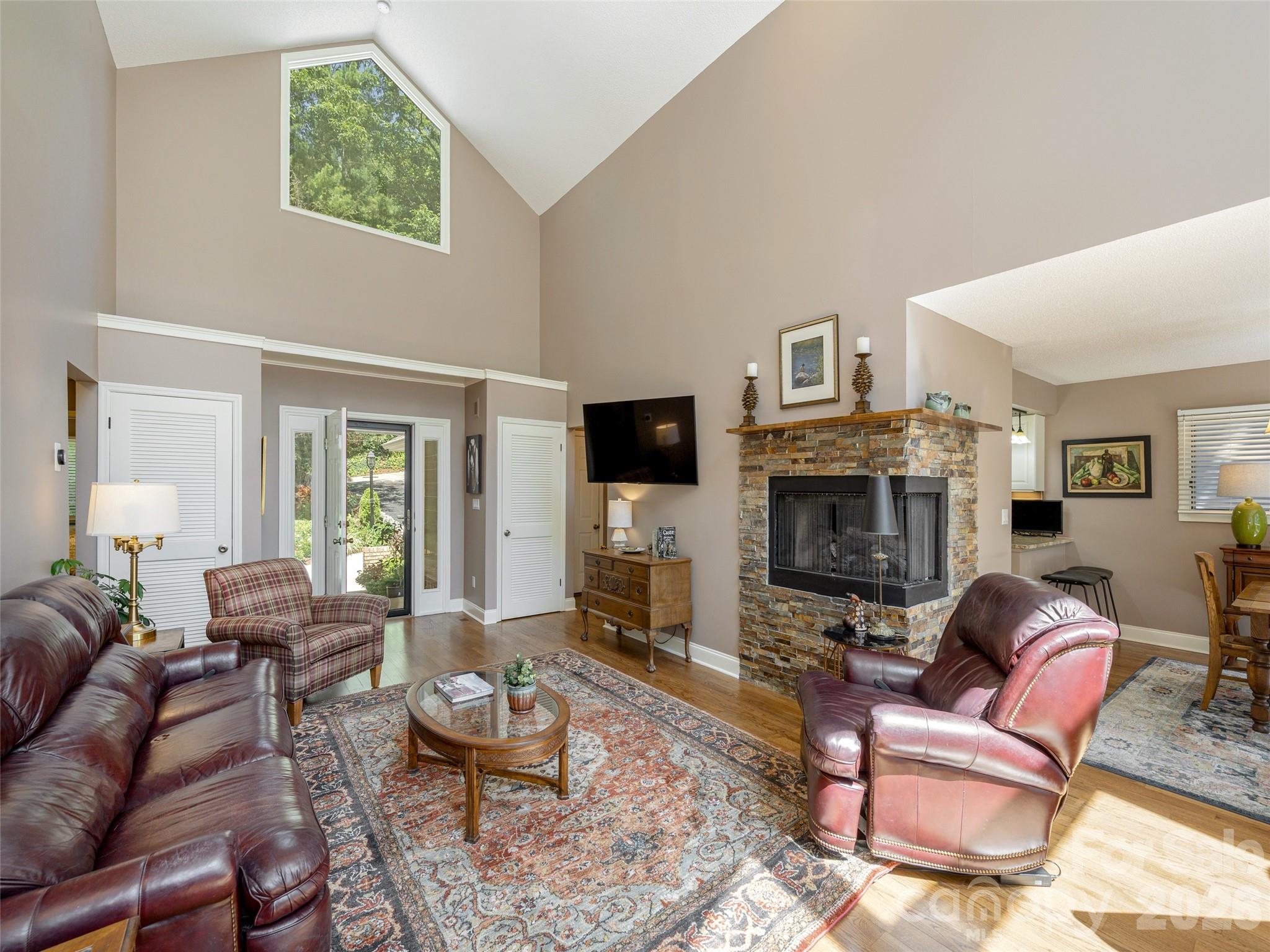 210 Claymoor Court