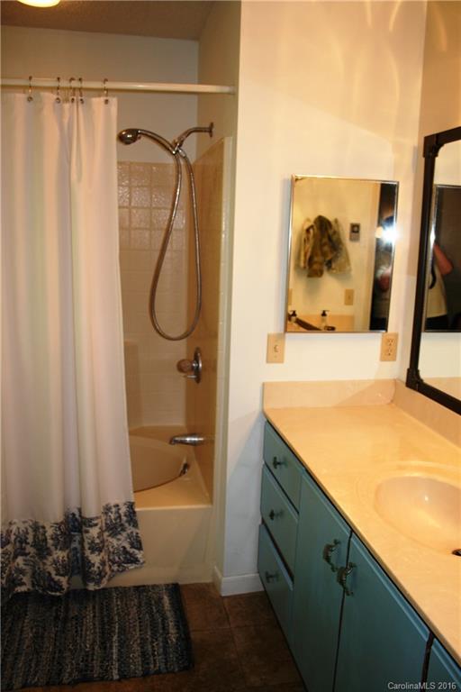 Wolf Laurel - Residential