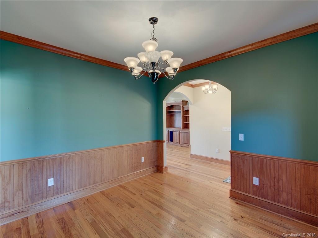 Old Oaks - Residential