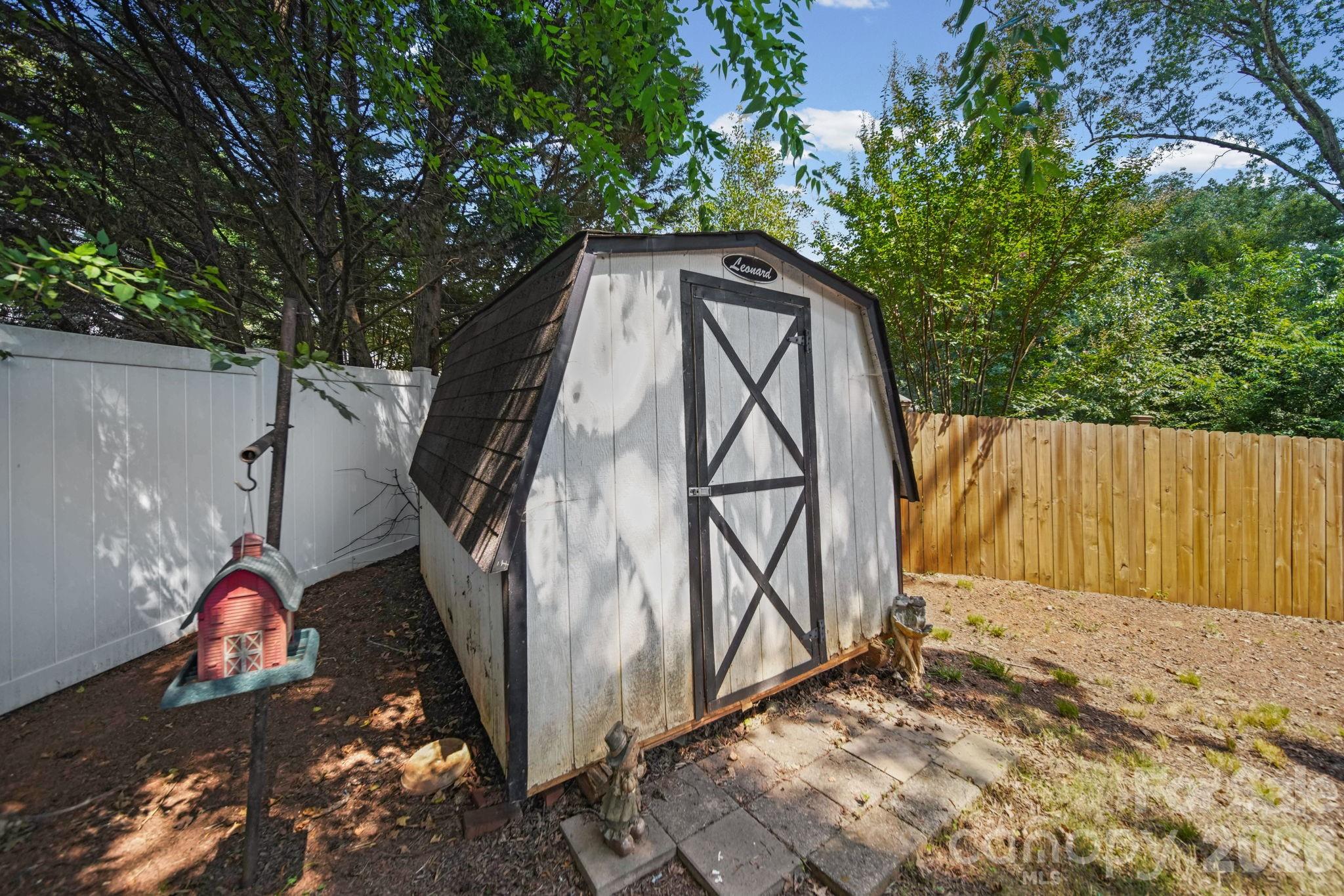 215 Small Street