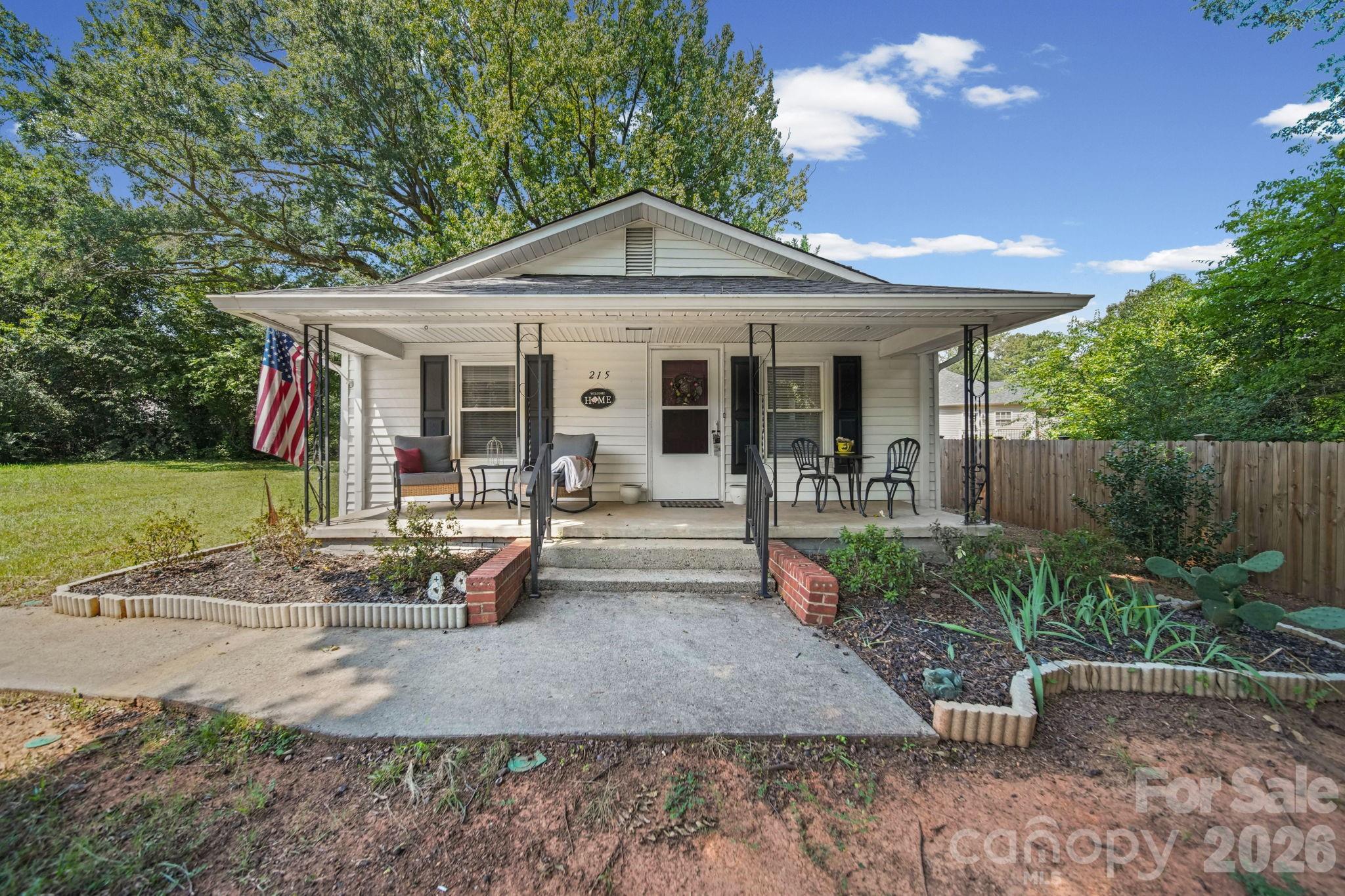 215 Small Street