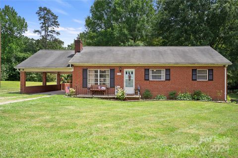 Single Family Residence in China Grove NC 2125 Daugherty Road.jpg