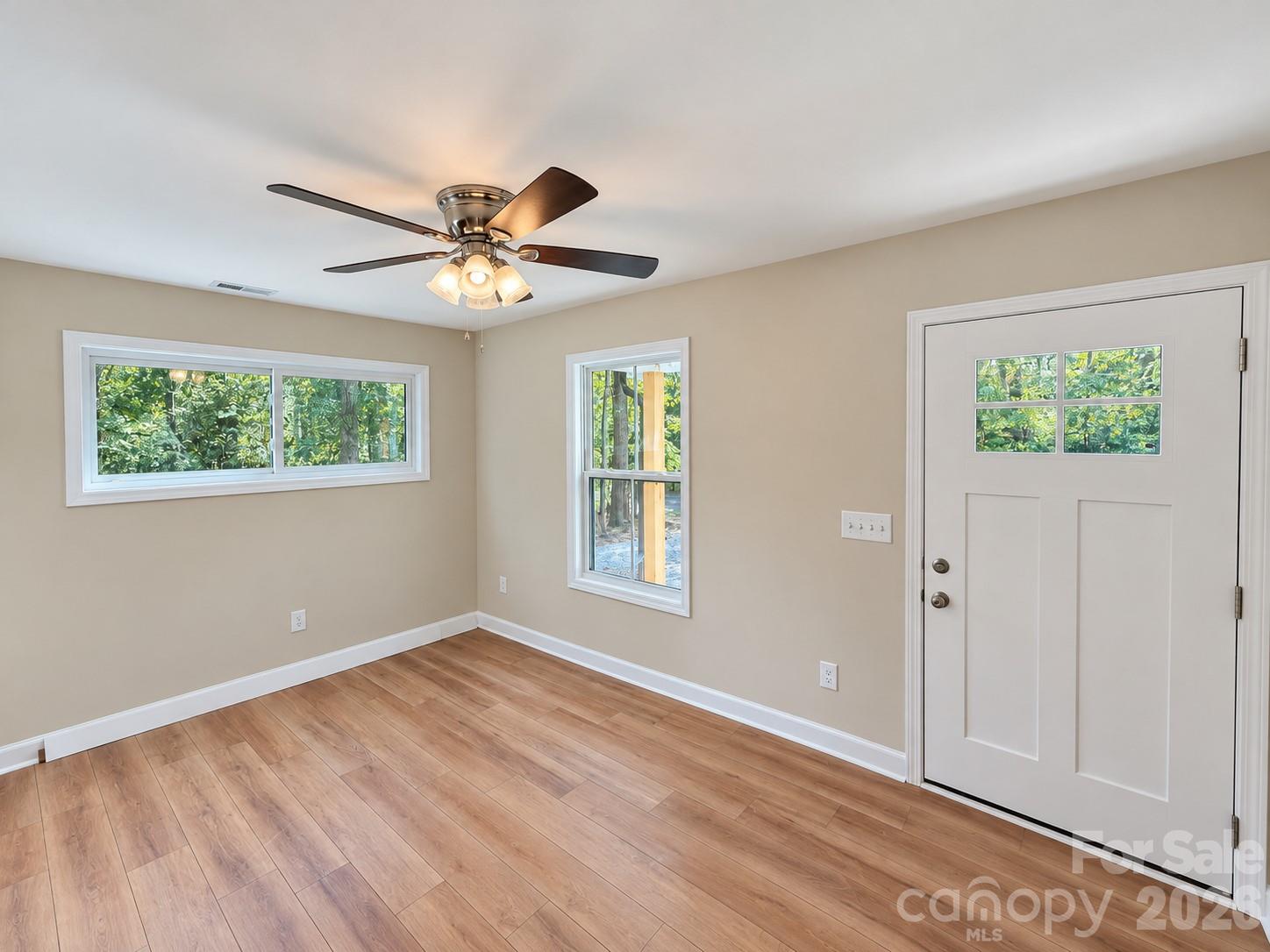 146 Hillcrest Road 1201