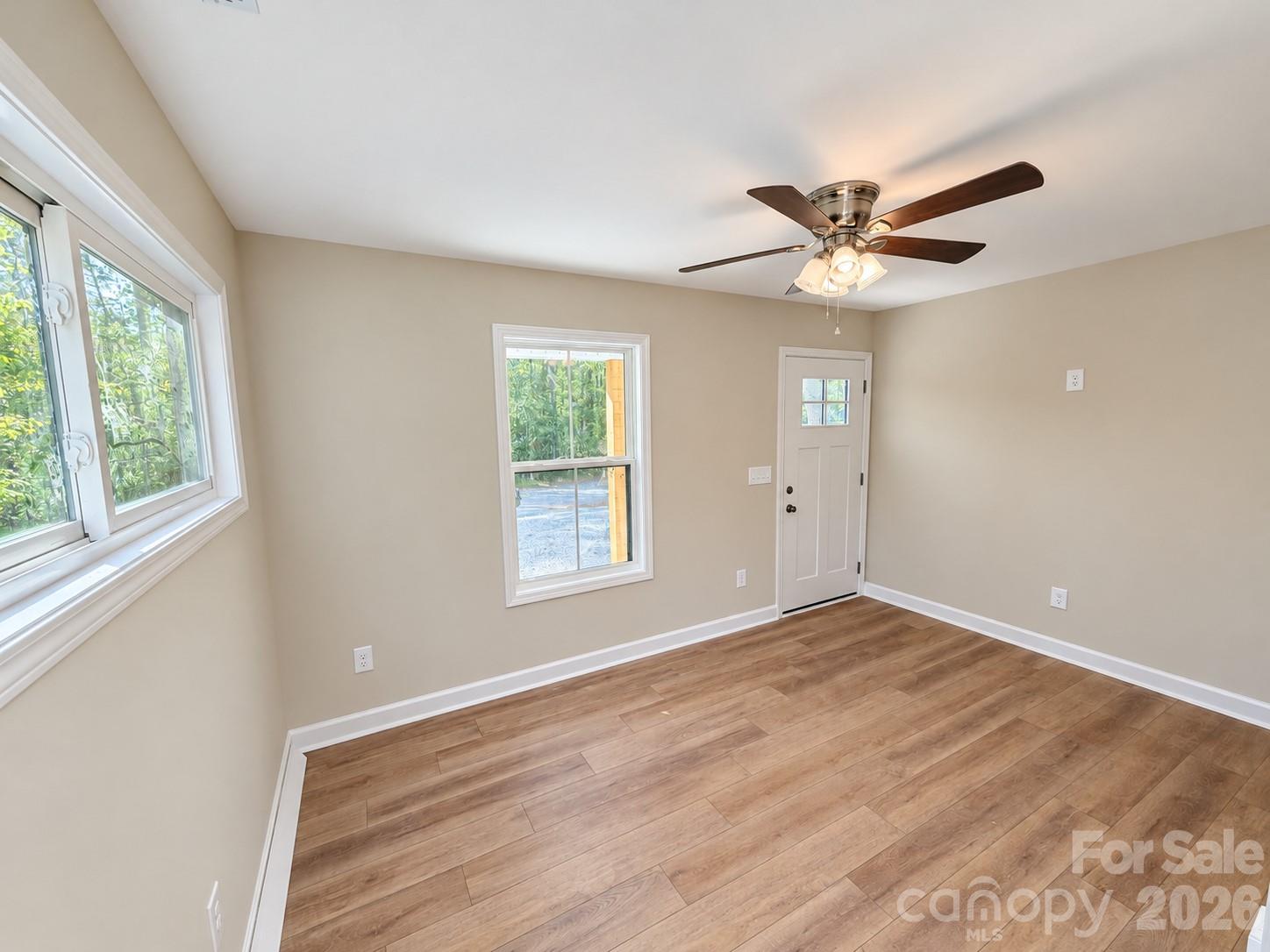146 Hillcrest Road 1201