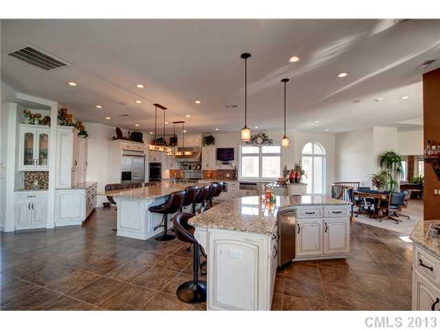 The Harbour At The Pointe - Residential