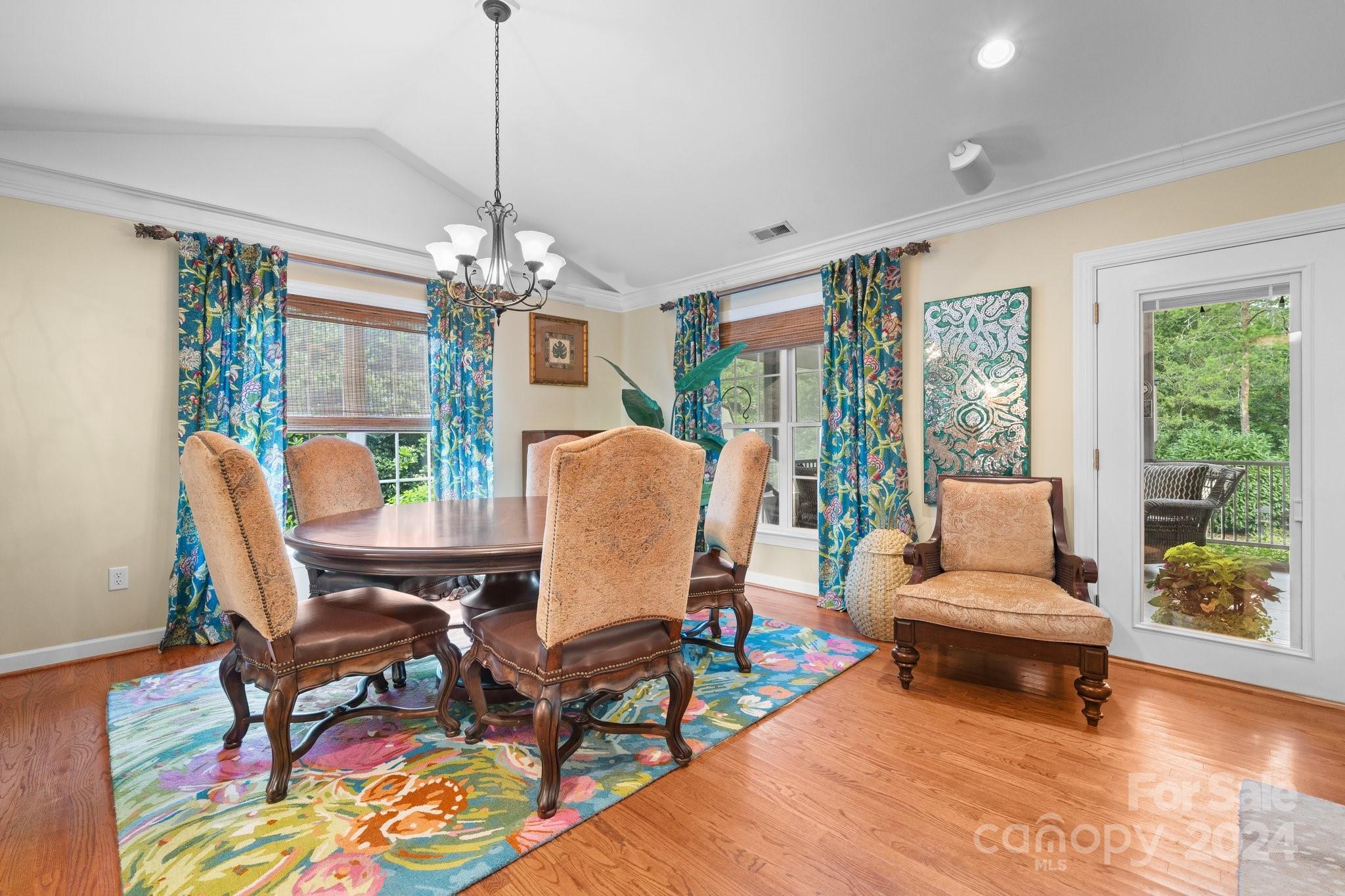 Olde St. Paul - Residential