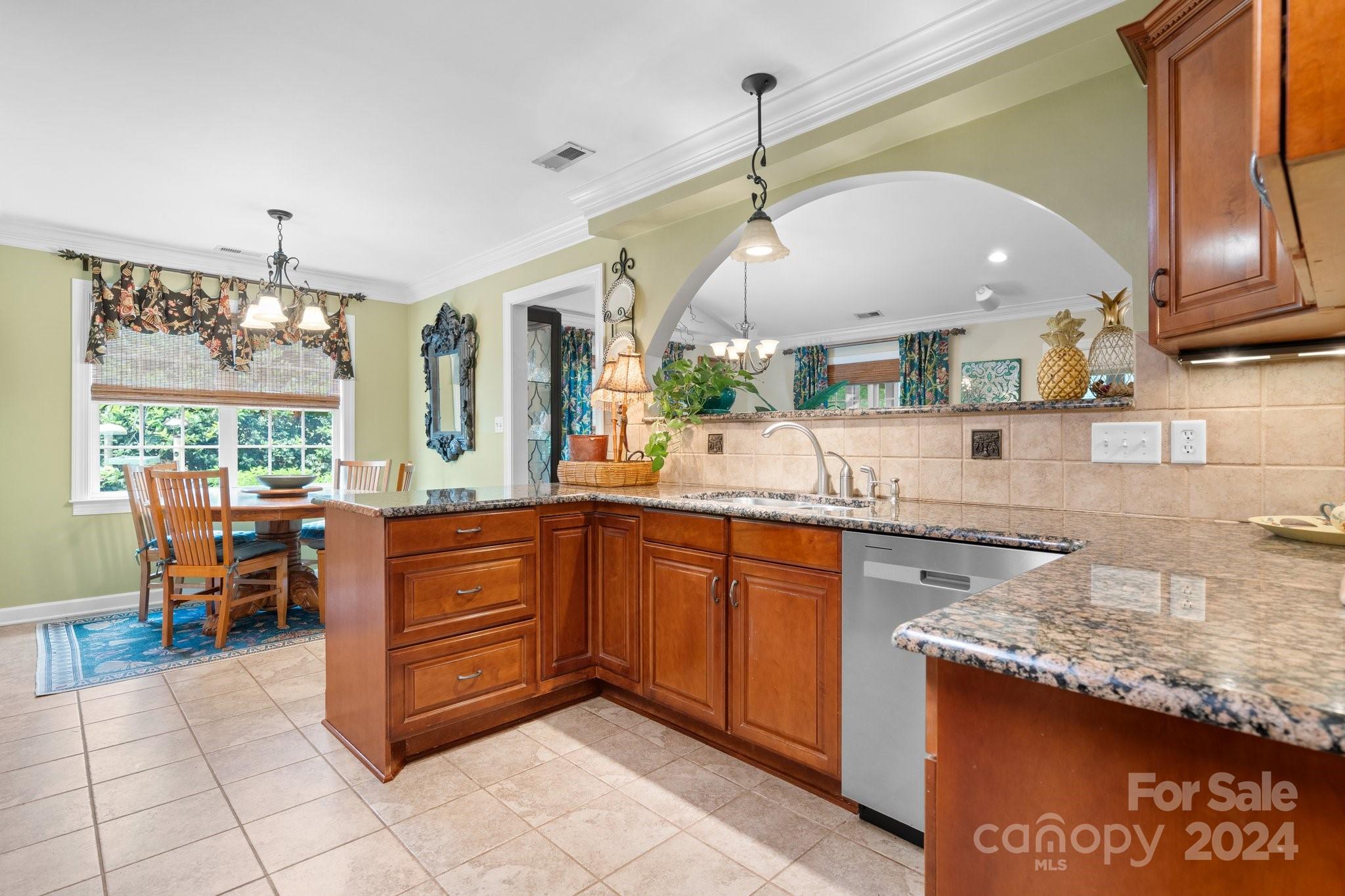 Olde St. Paul - Residential