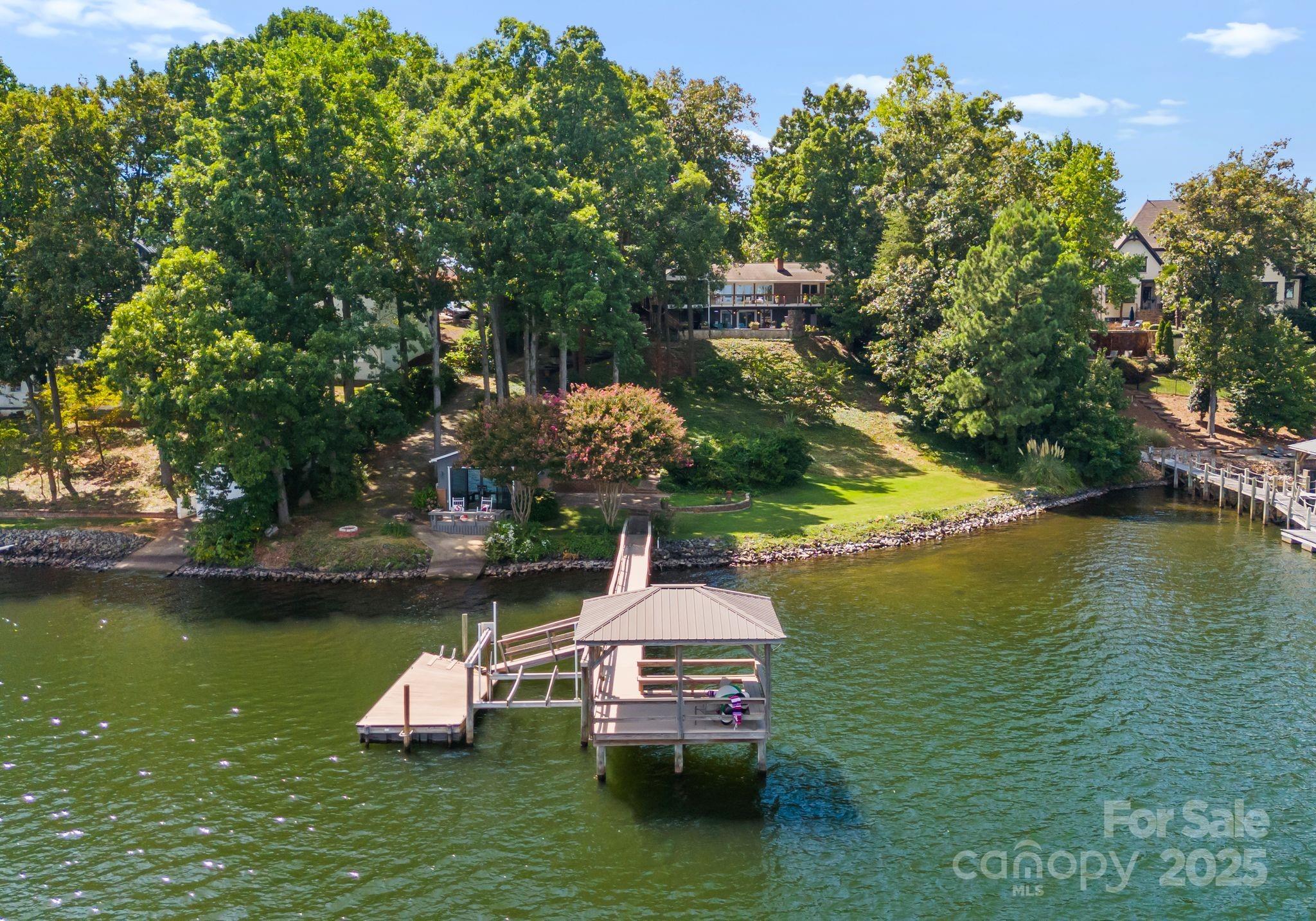 16318 Belle Isle Drive