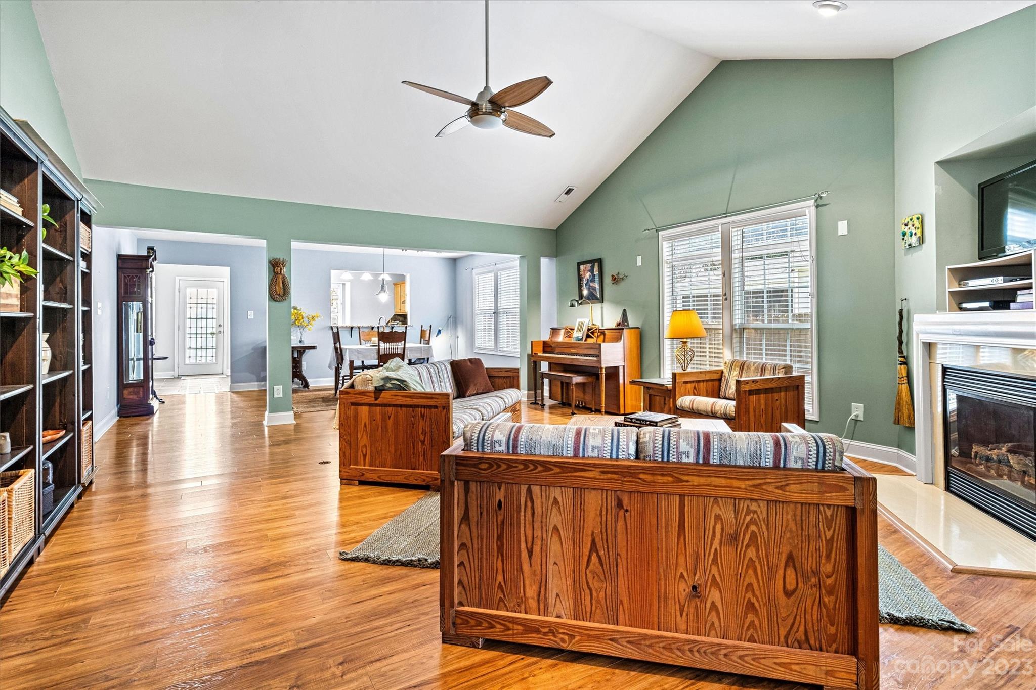 Highland Creek - Residential