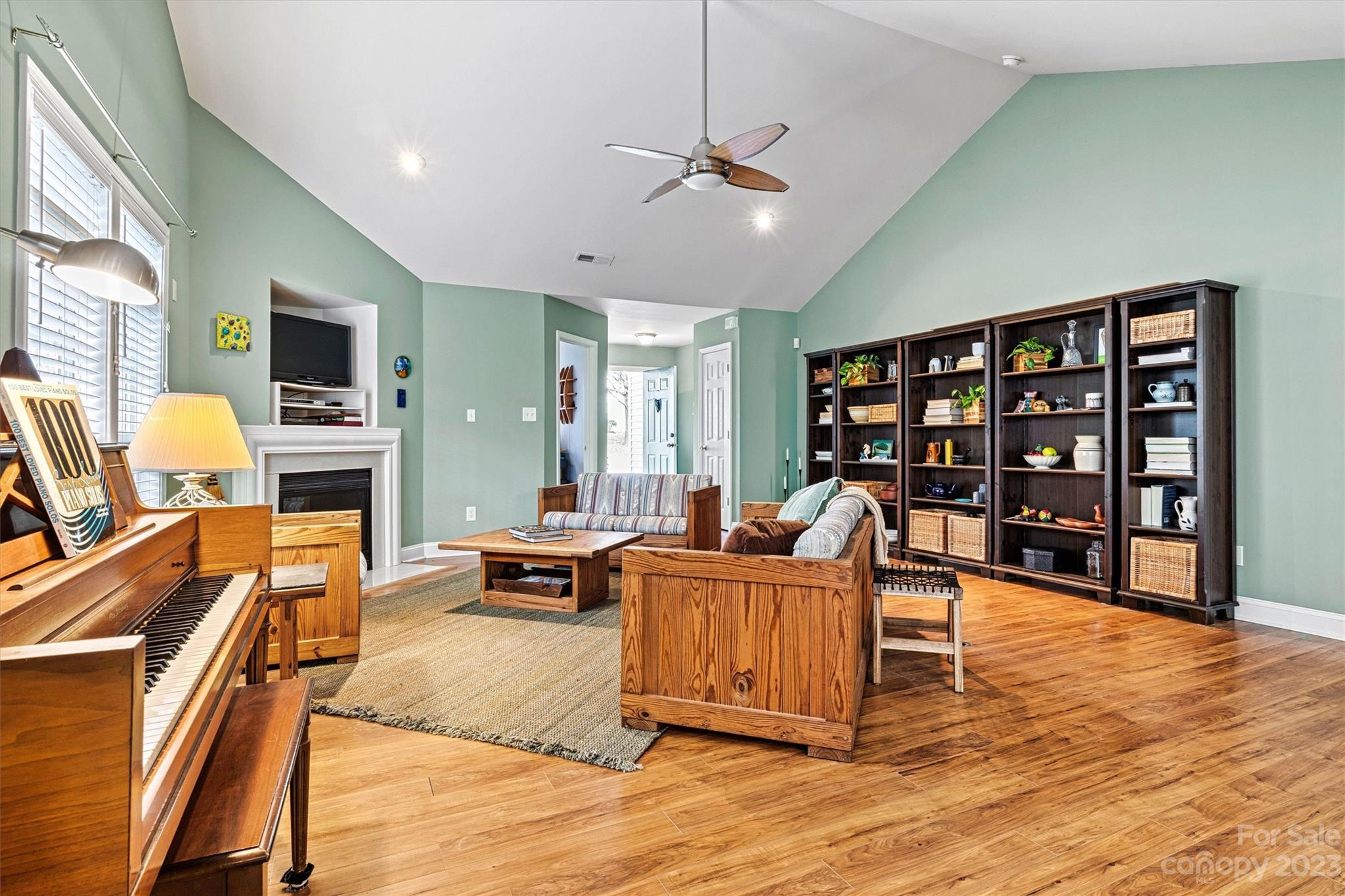 Highland Creek - Residential