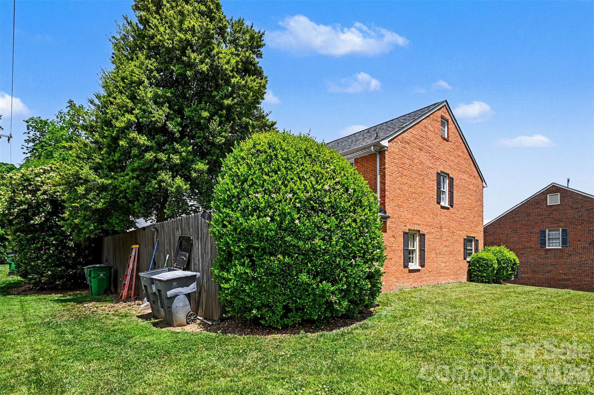 Sharon South - Residential