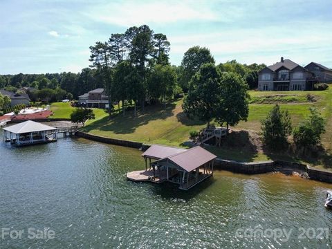 A home in Hickory