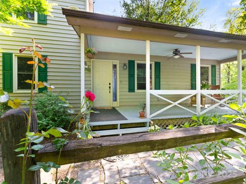 151 Heatherly Heights Road Saluda NC 28773