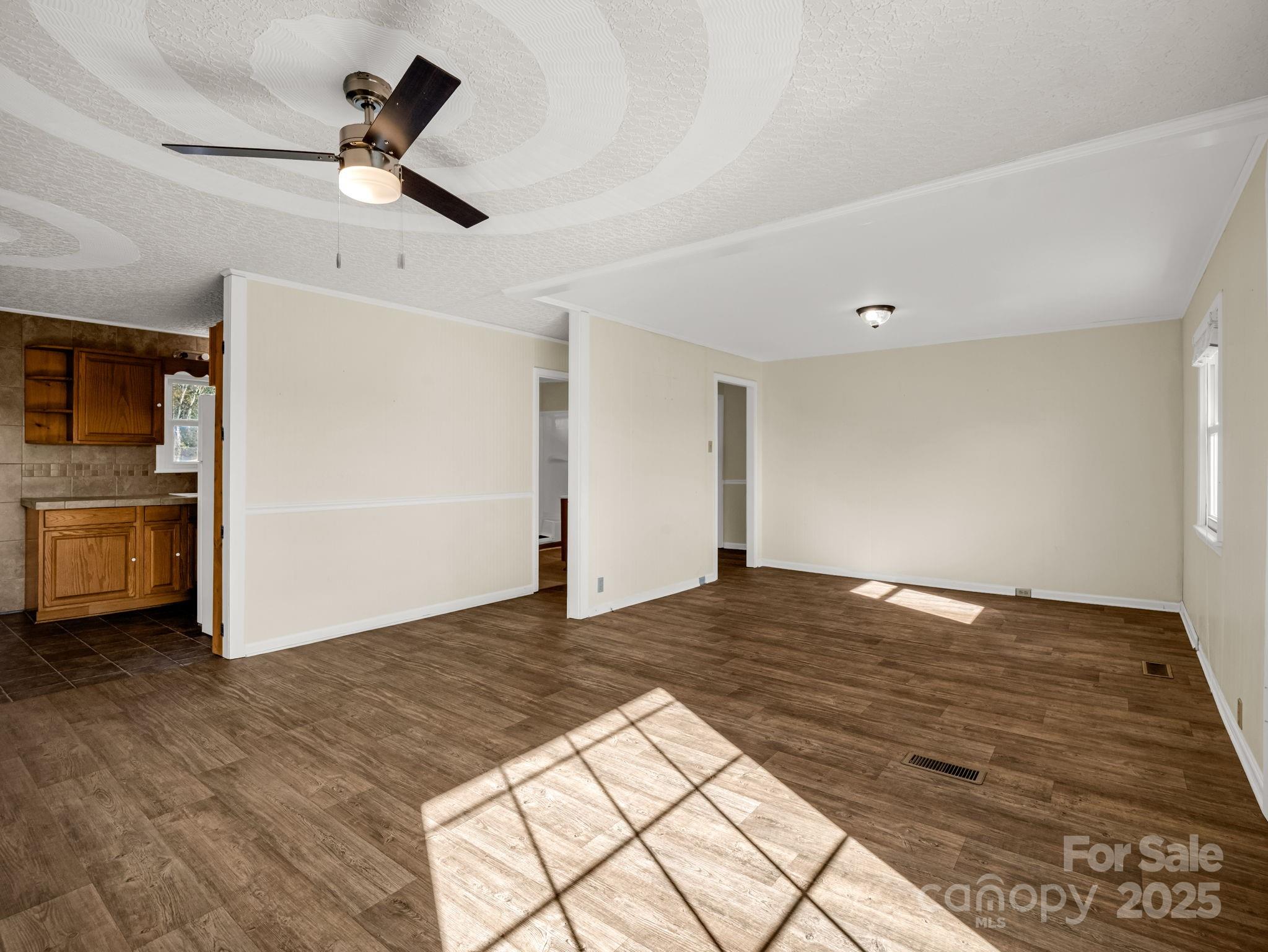 1778 Highway 182 Highway