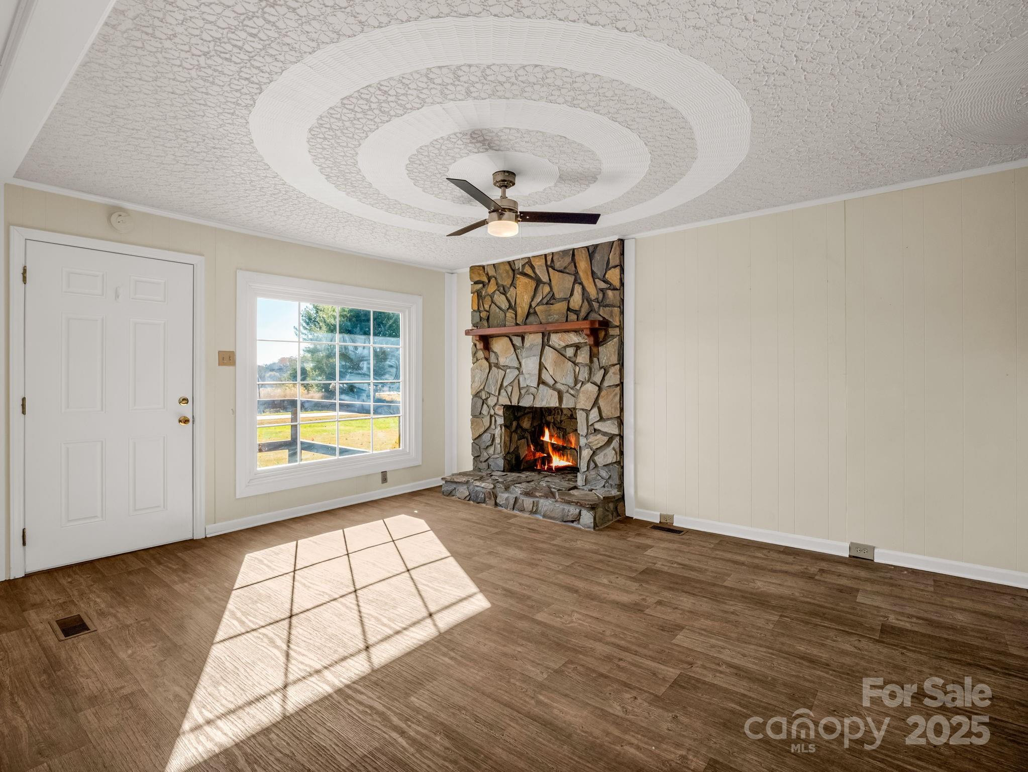 1778 Highway 182 Highway