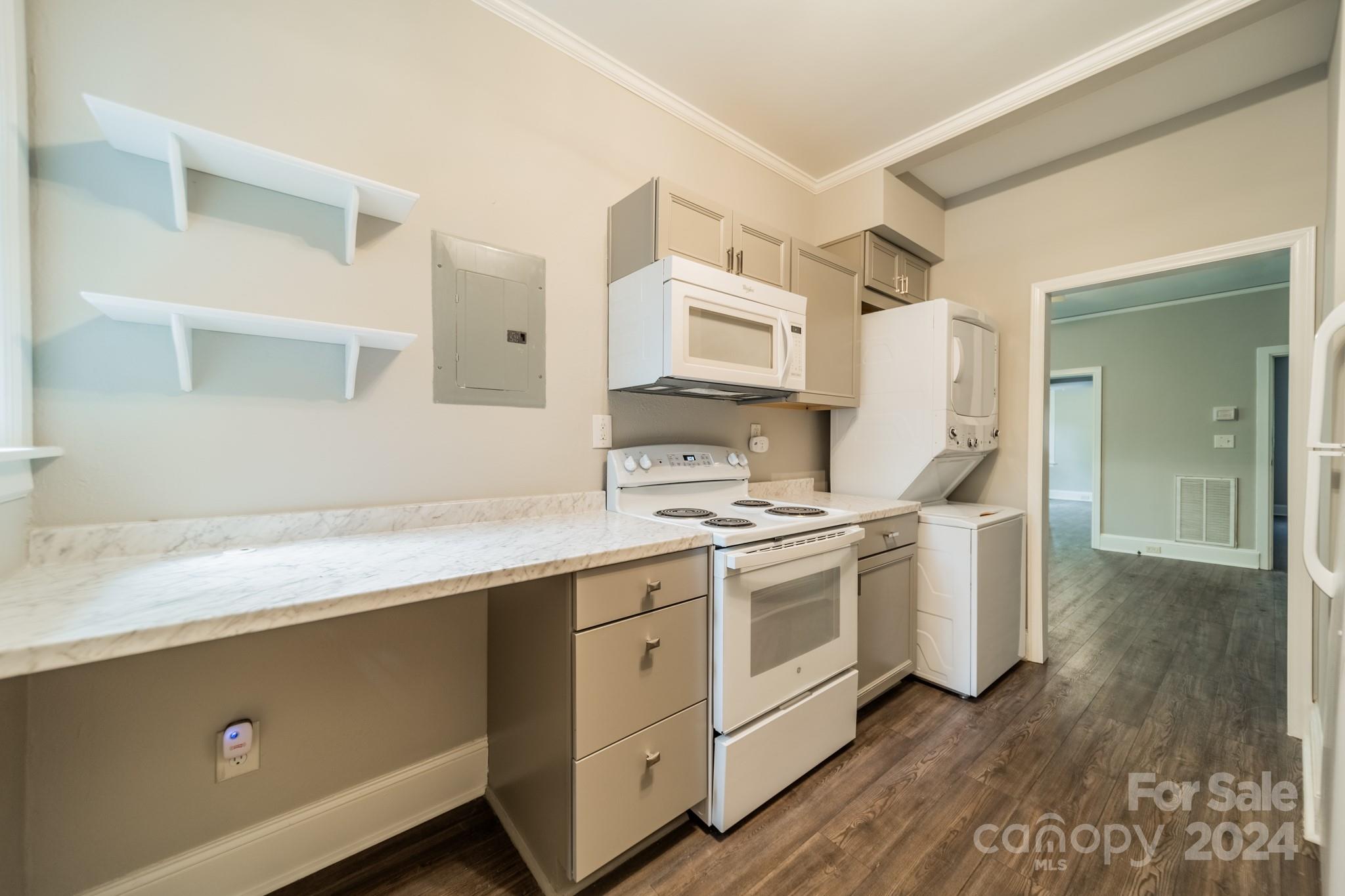 Wesley Heights - Residential Income