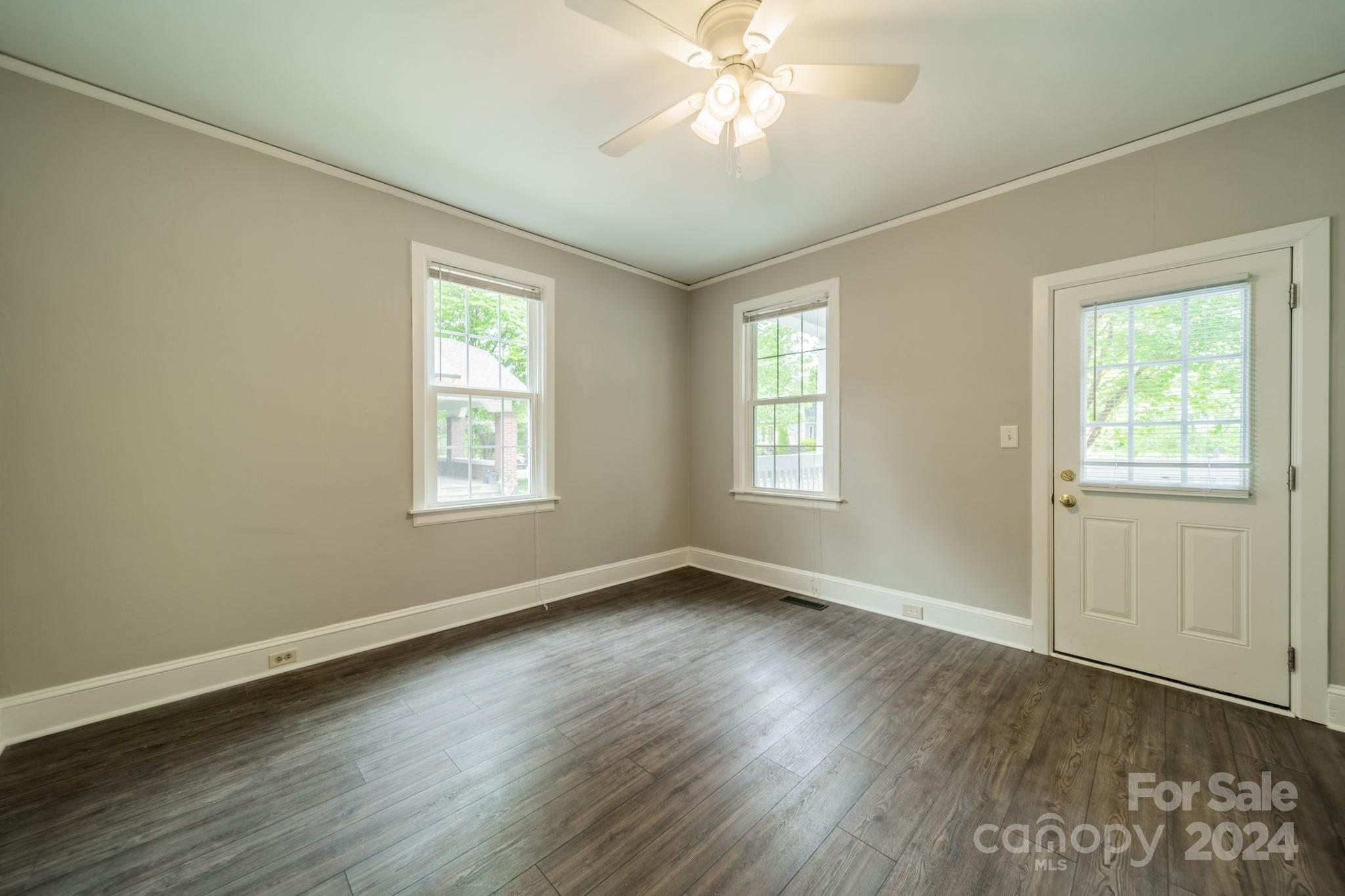 Wesley Heights - Residential Income