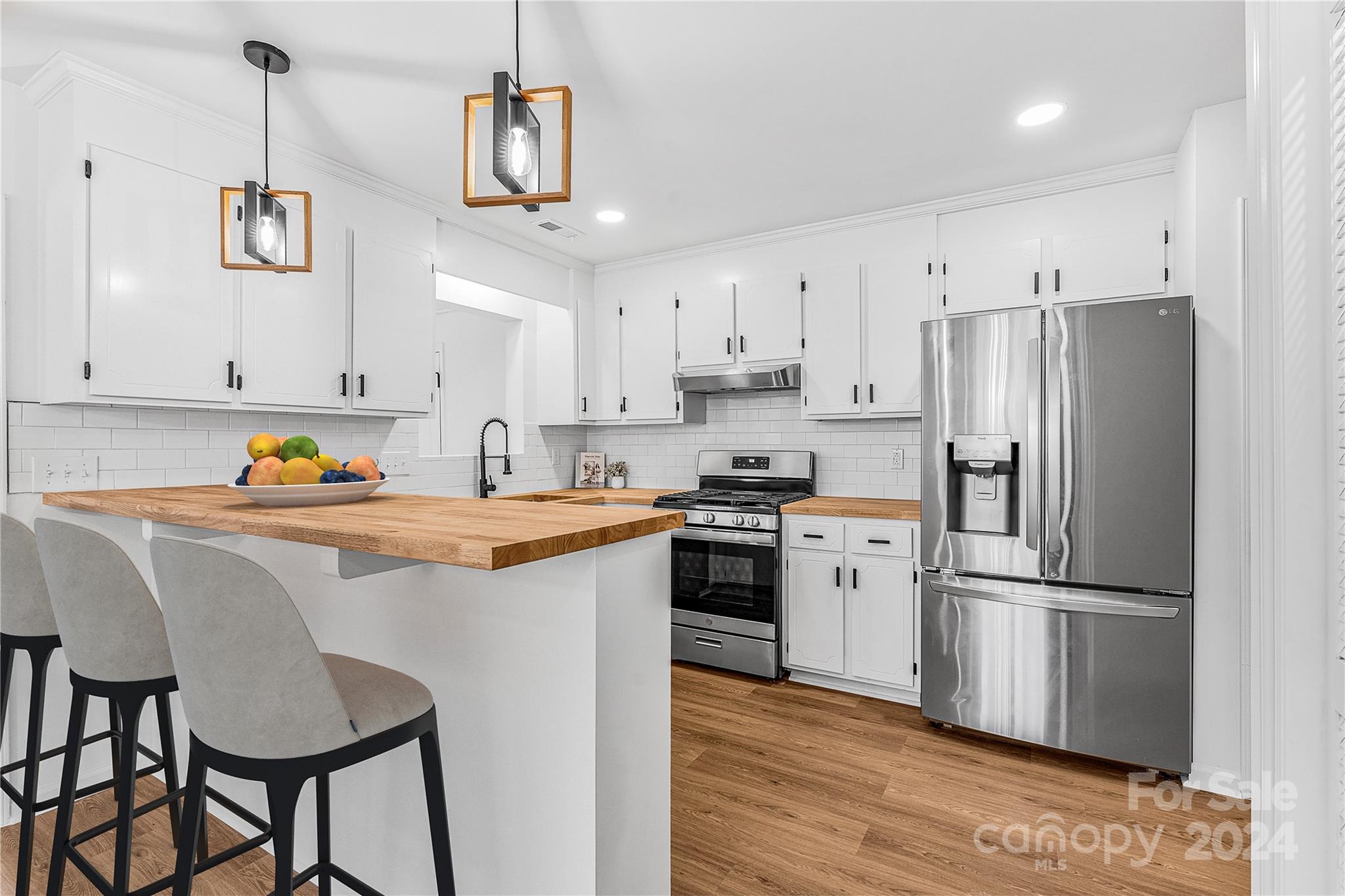 Lawyers Station - Residential