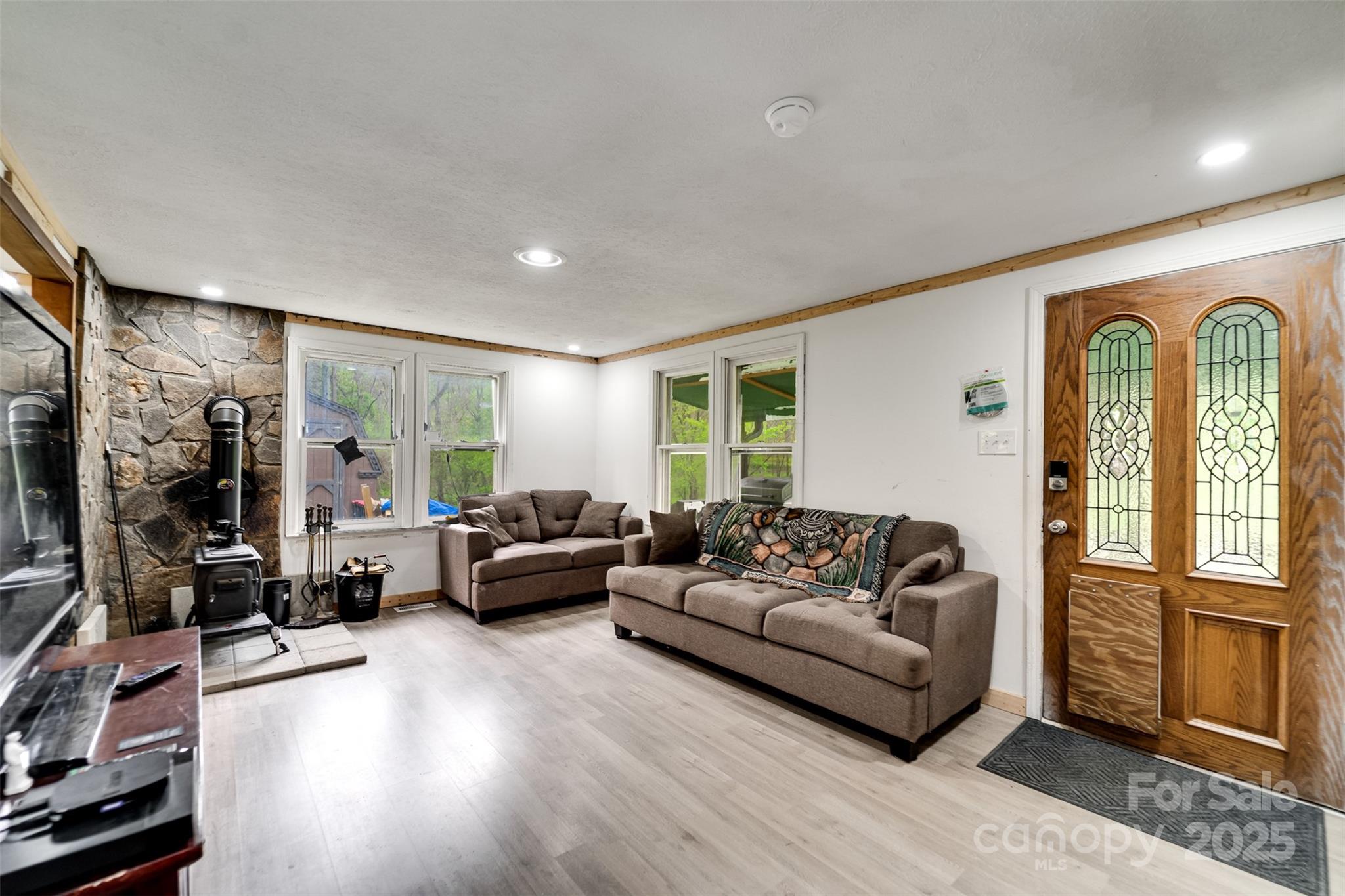 387 Sheep Rock Cove Road