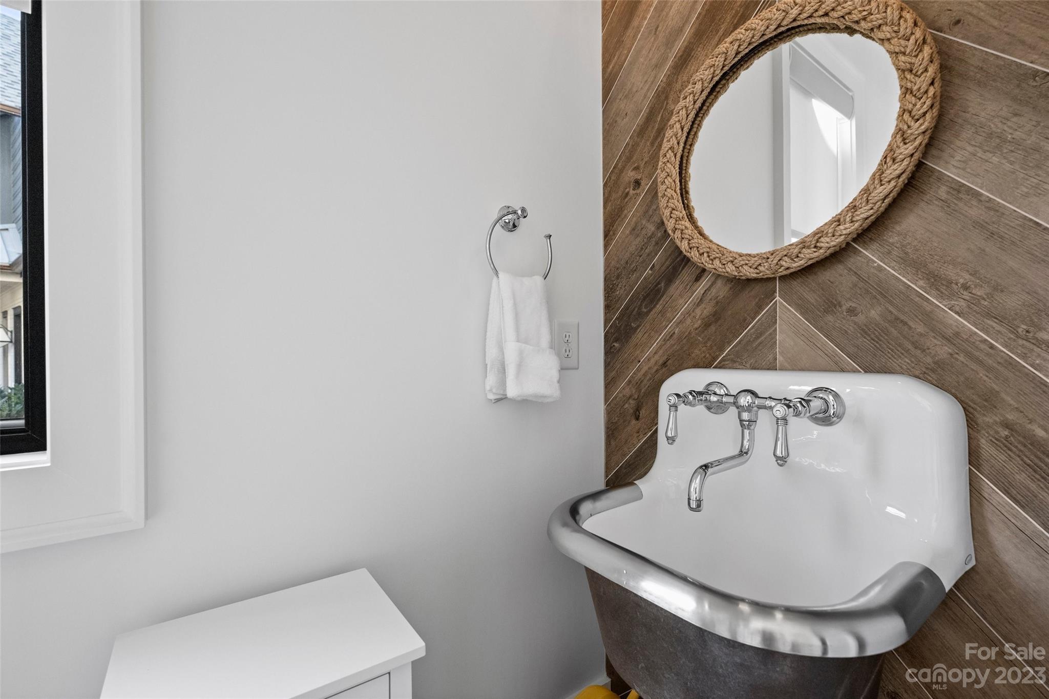 Country Club Shores - Residential