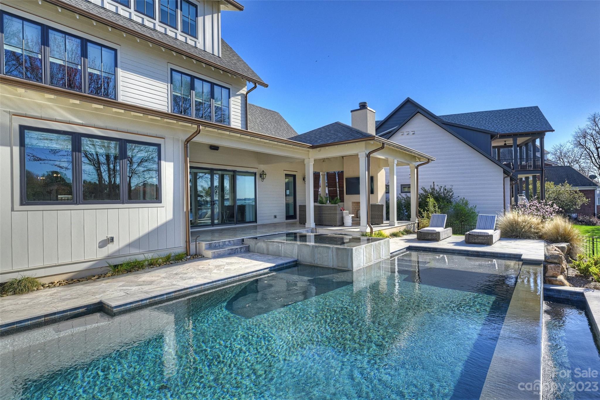 Country Club Shores - Residential