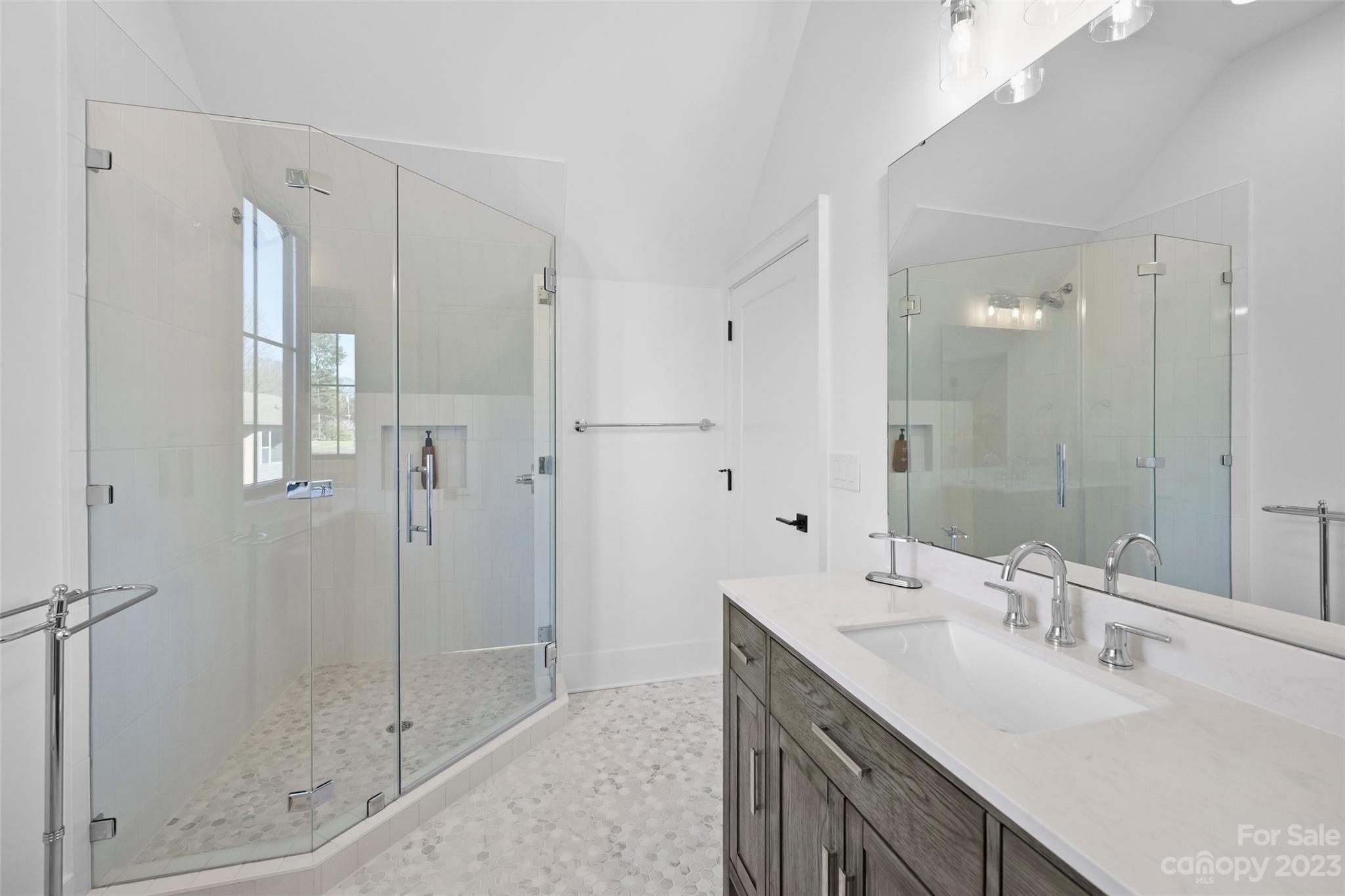 Country Club Shores - Residential