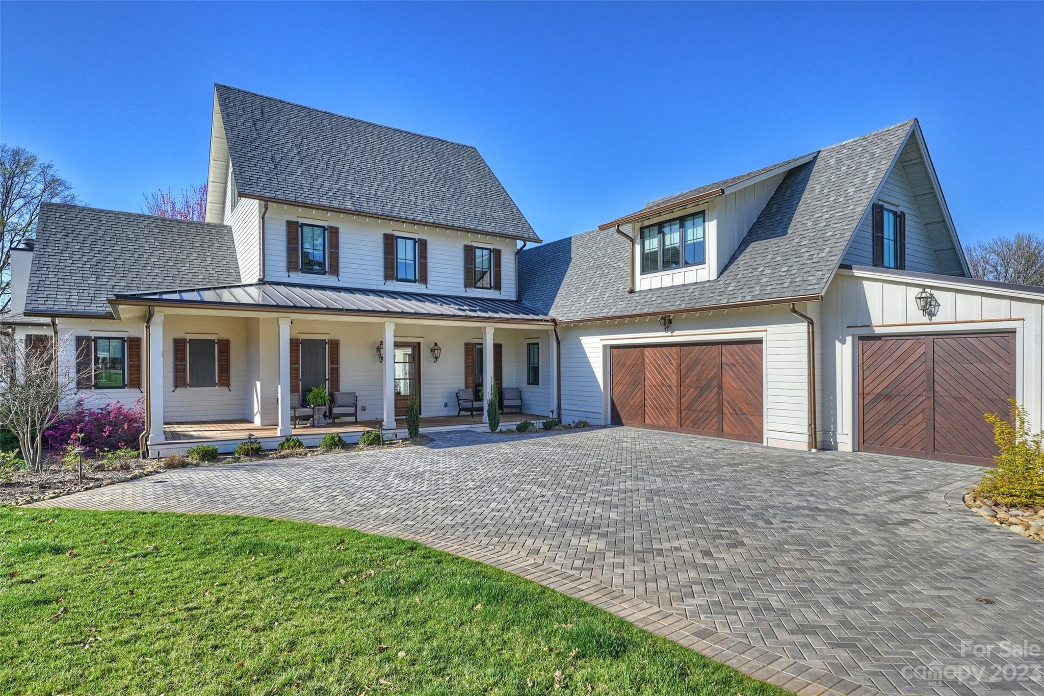 Country Club Shores - Residential