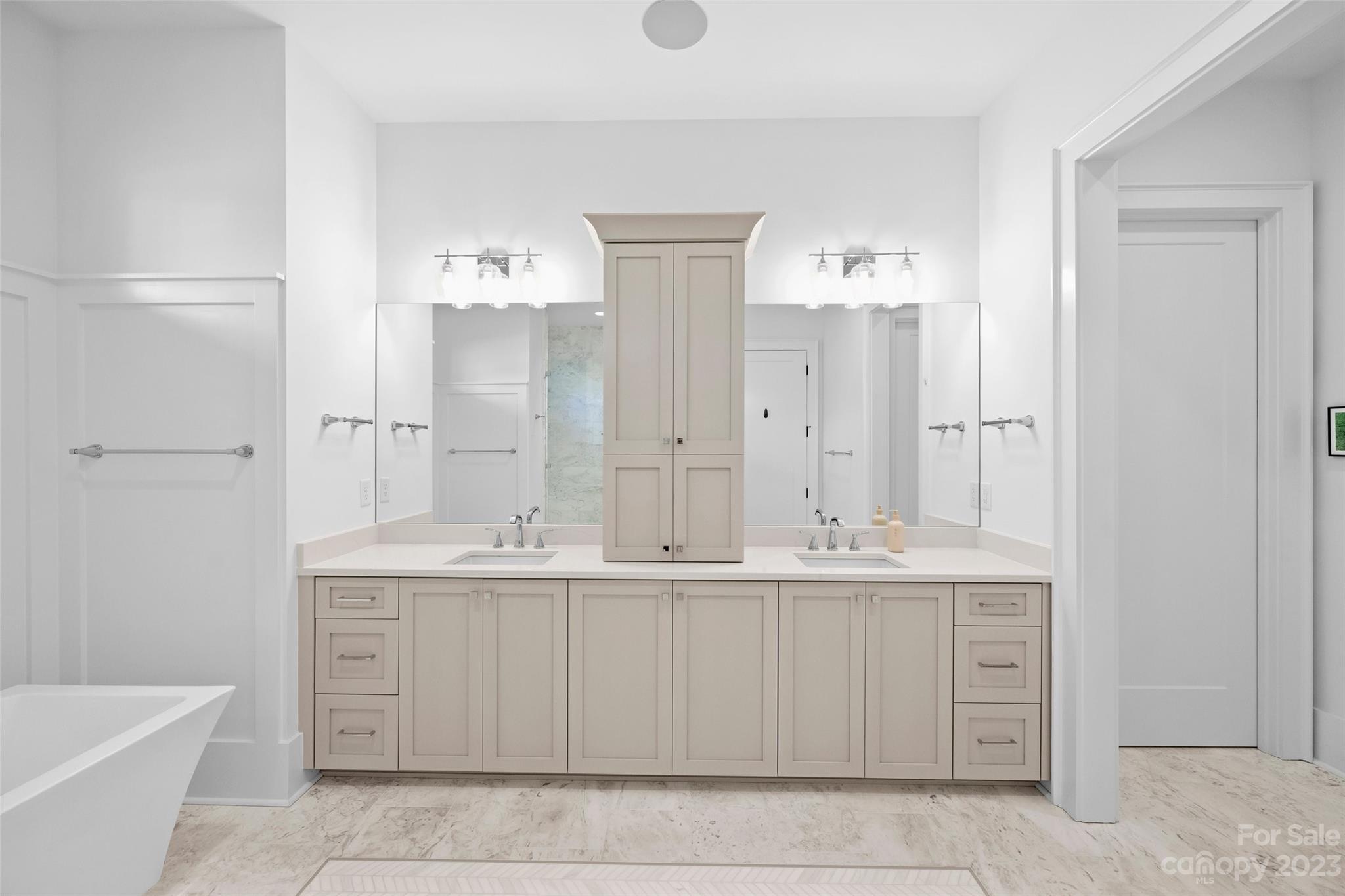 Country Club Shores - Residential