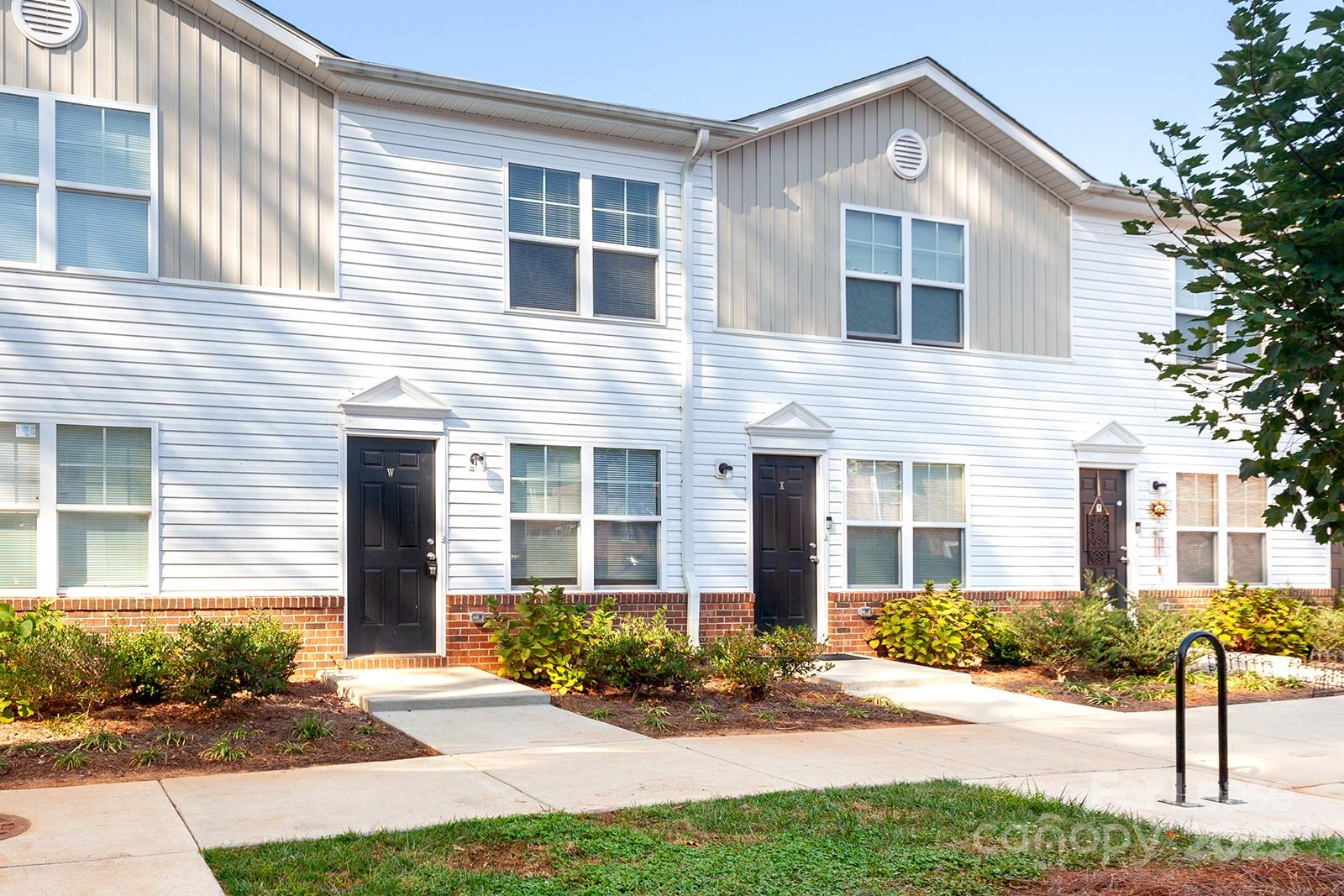 Oakdale - Residential Lease